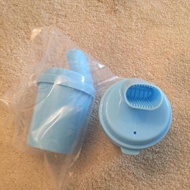 Нужна модель стакана с крышкой хитрой формы