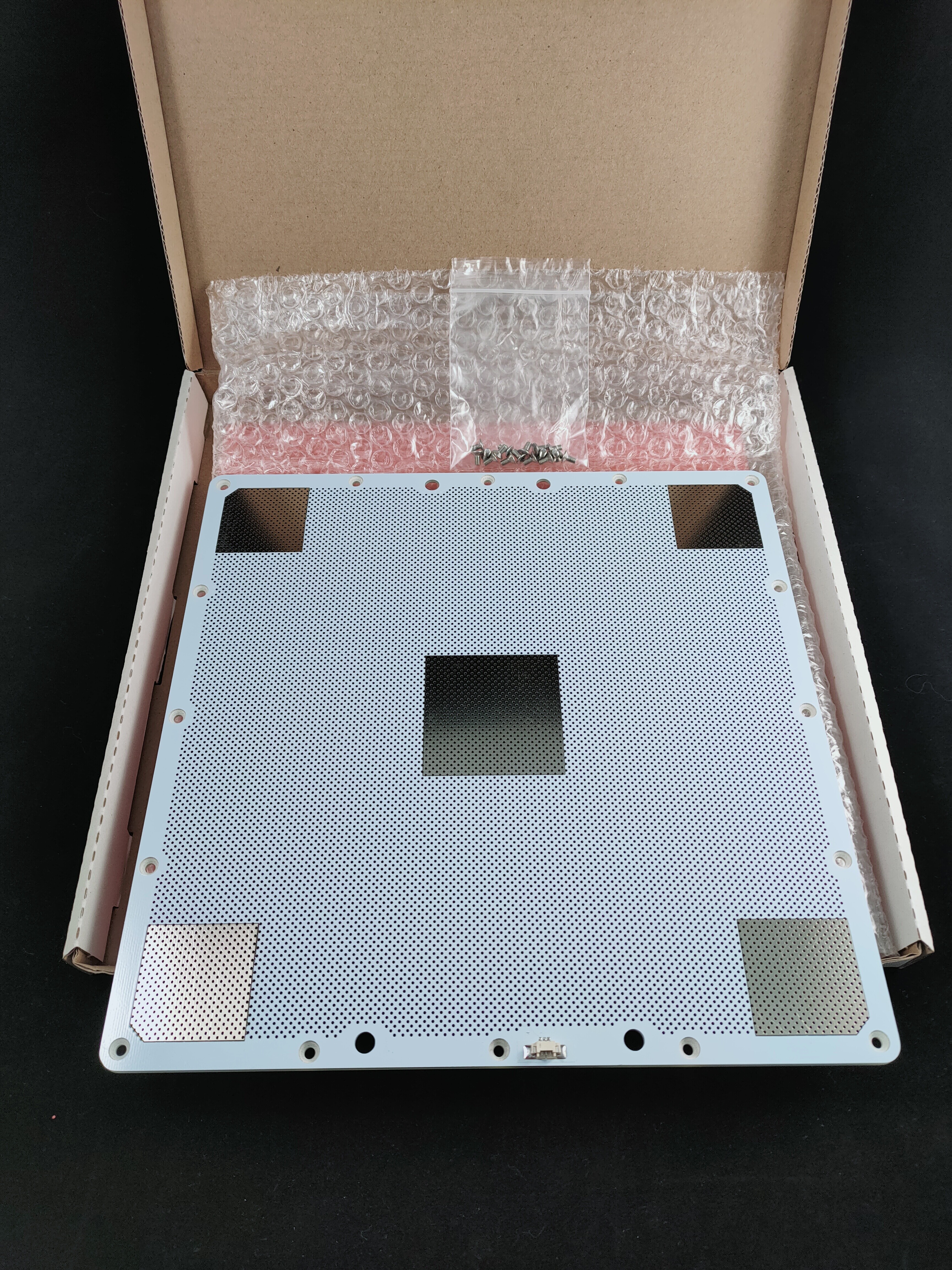 Перфорированный стол для Zortrax M200 (Оригинал)