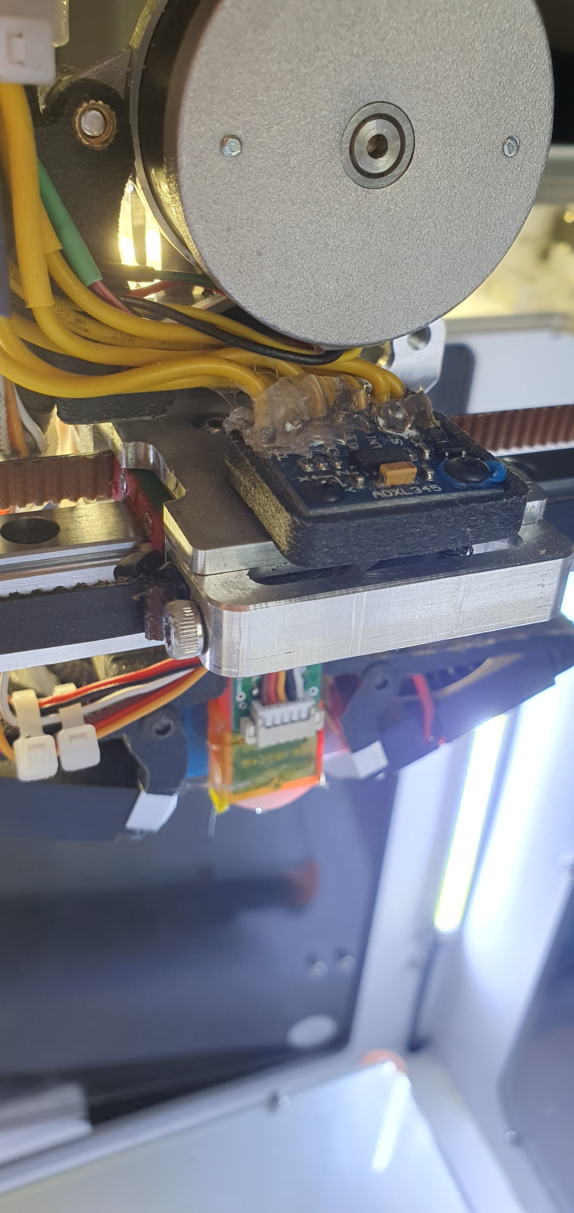 Продам Zav Max pro