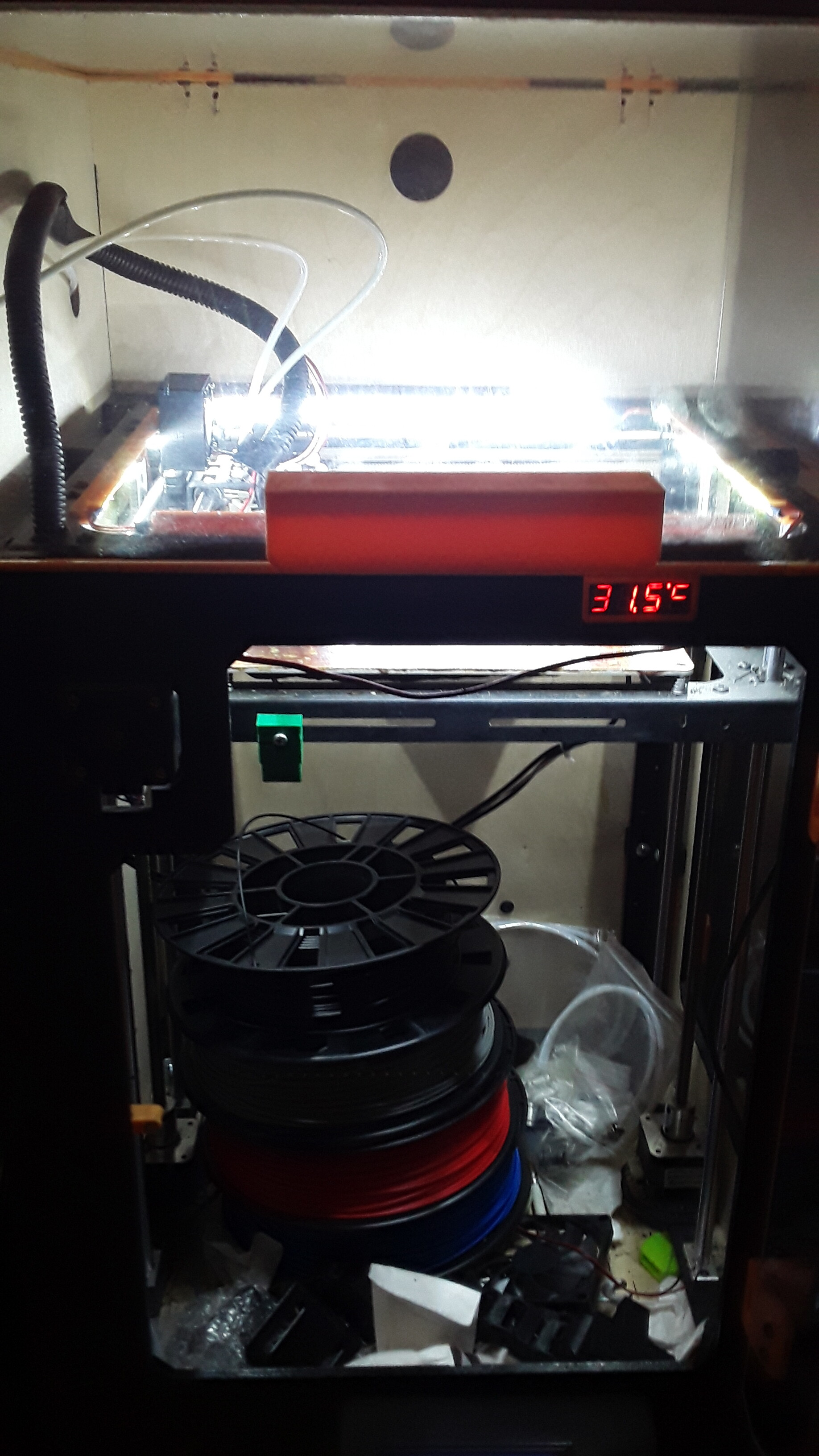 продажа закрытого корпуса