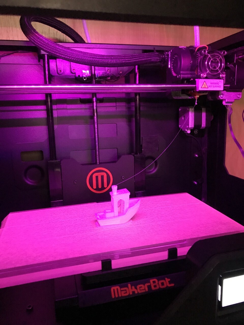 MakerBot Replicator 2: американская классика