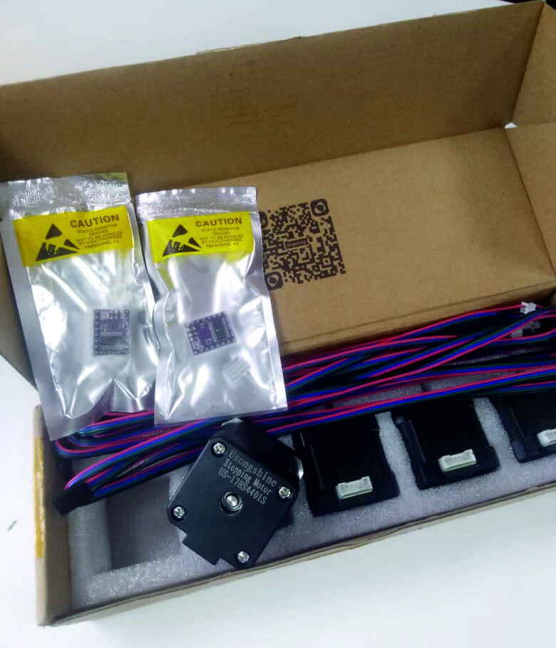 ШАГОВЫЕ ДВИГАТЕЛИ 17hs4401s и драйвера.