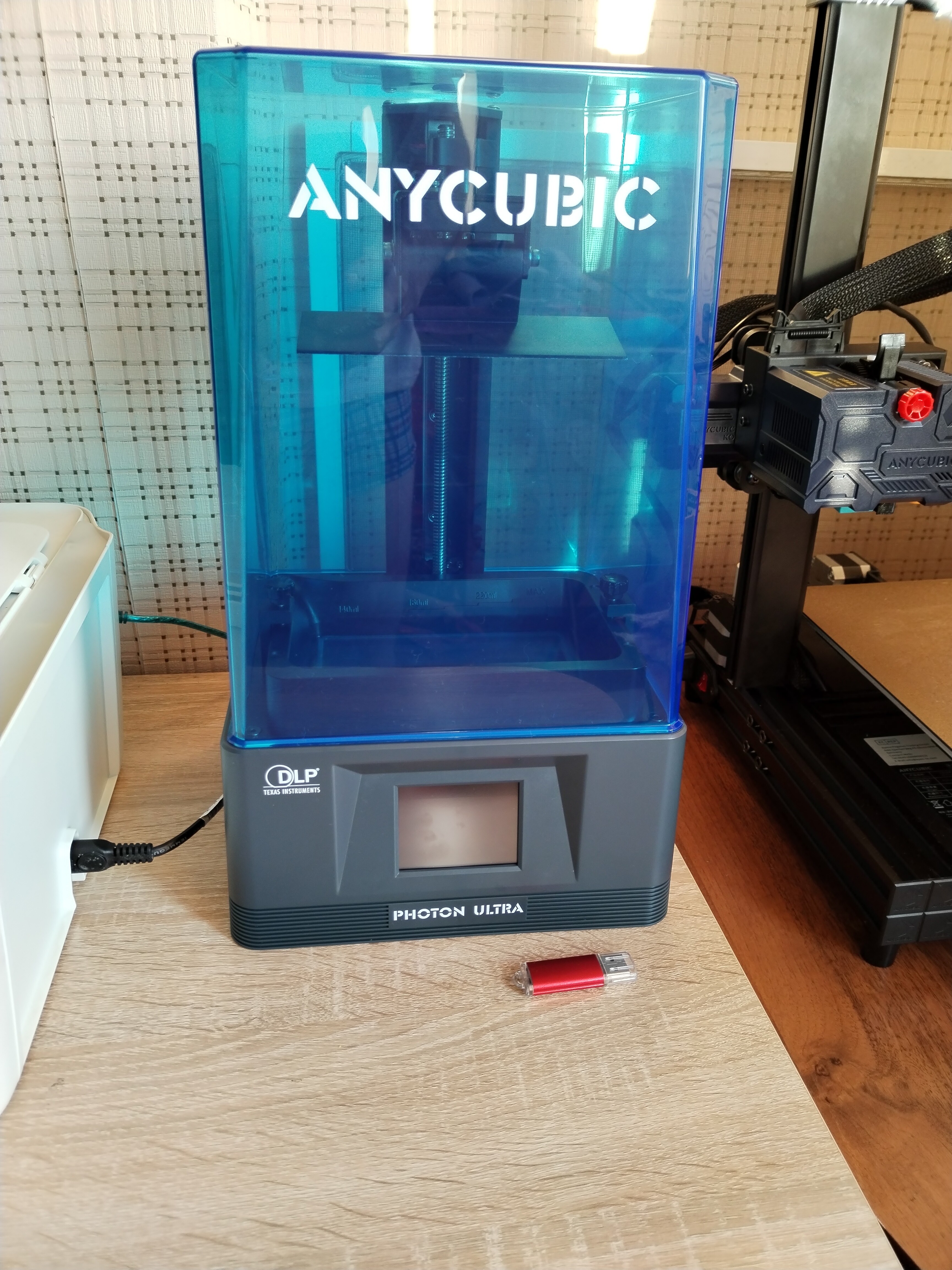 продам фотополимерный 3д принтер Anycubic Proton Ultra