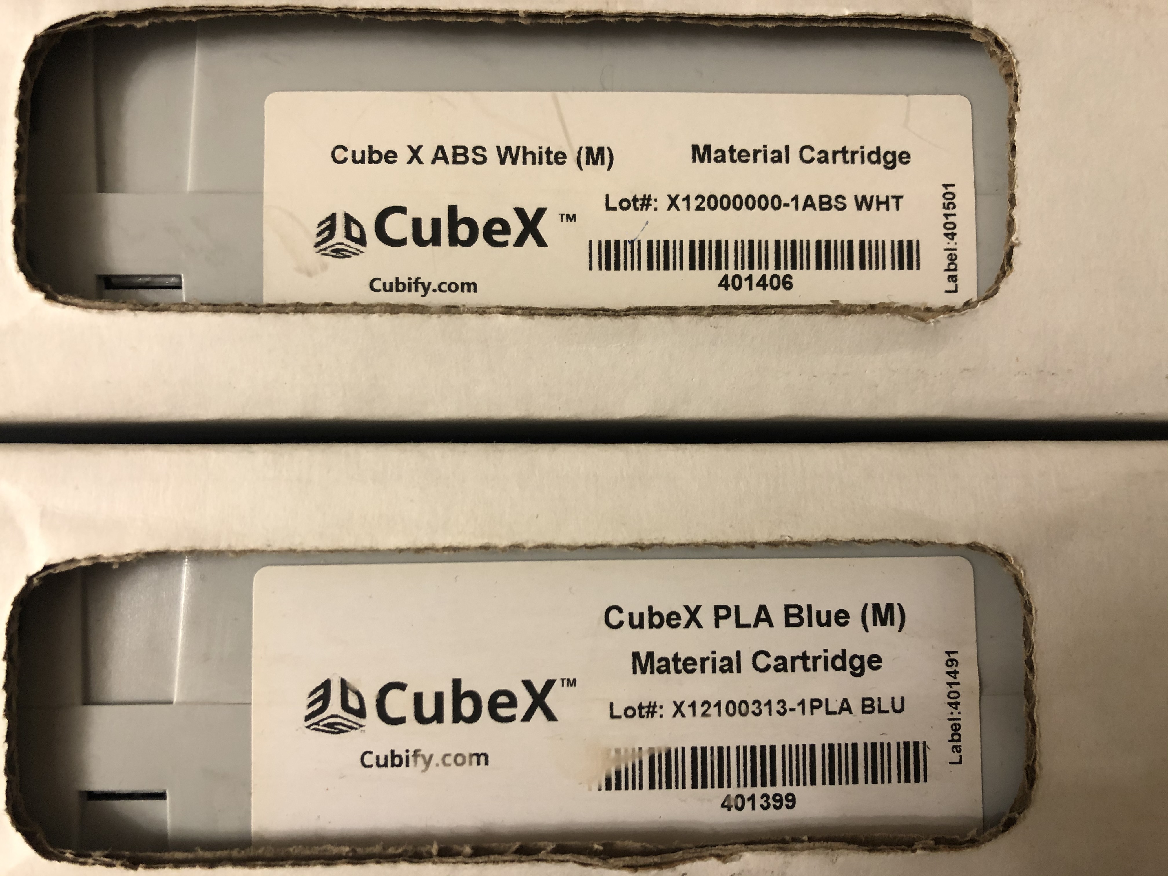 CubeX пластик 3D принтера. Картридж 0.75 кг