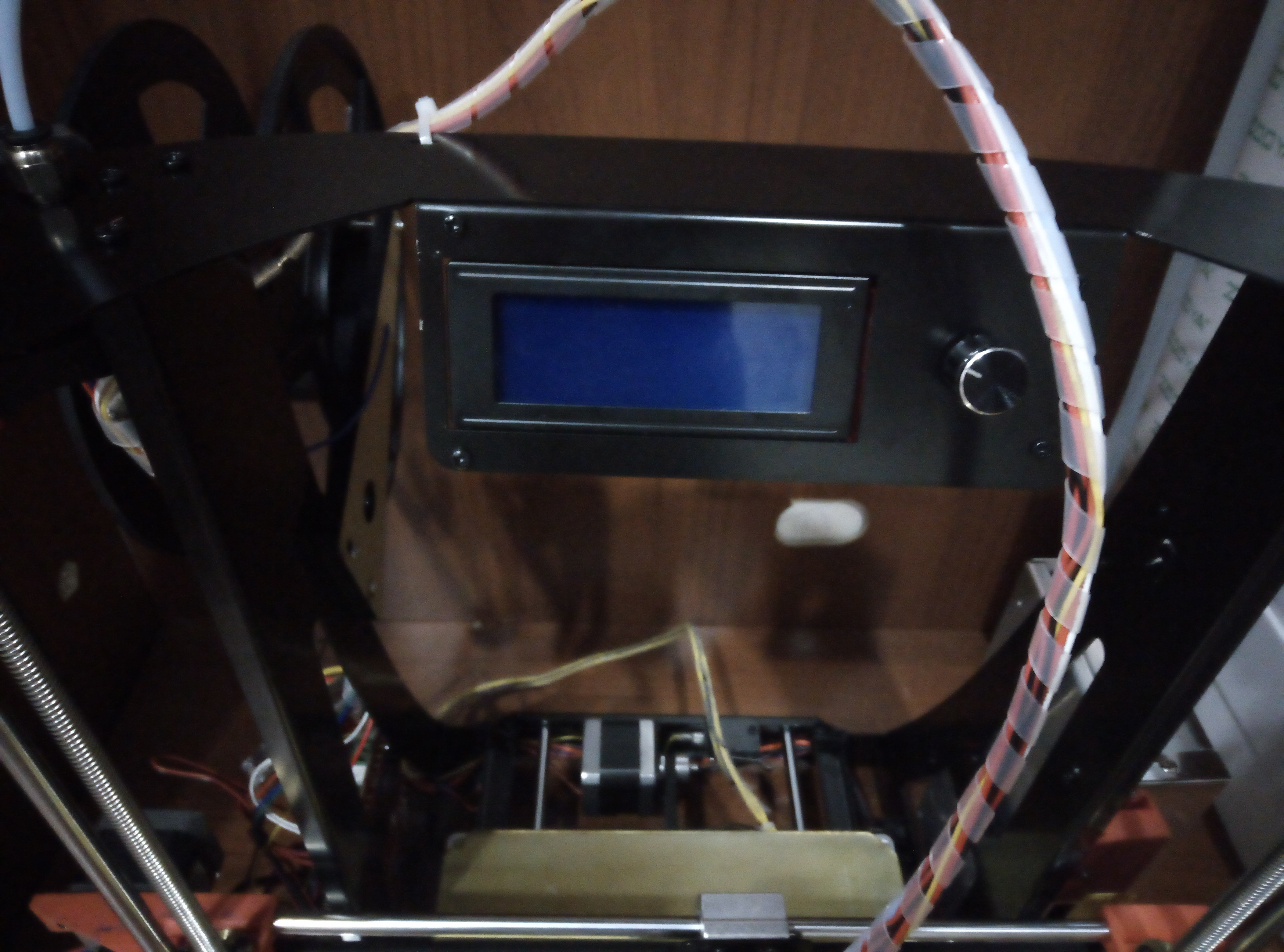 Продам 3d принтер ZONESTAR M8S (новый)