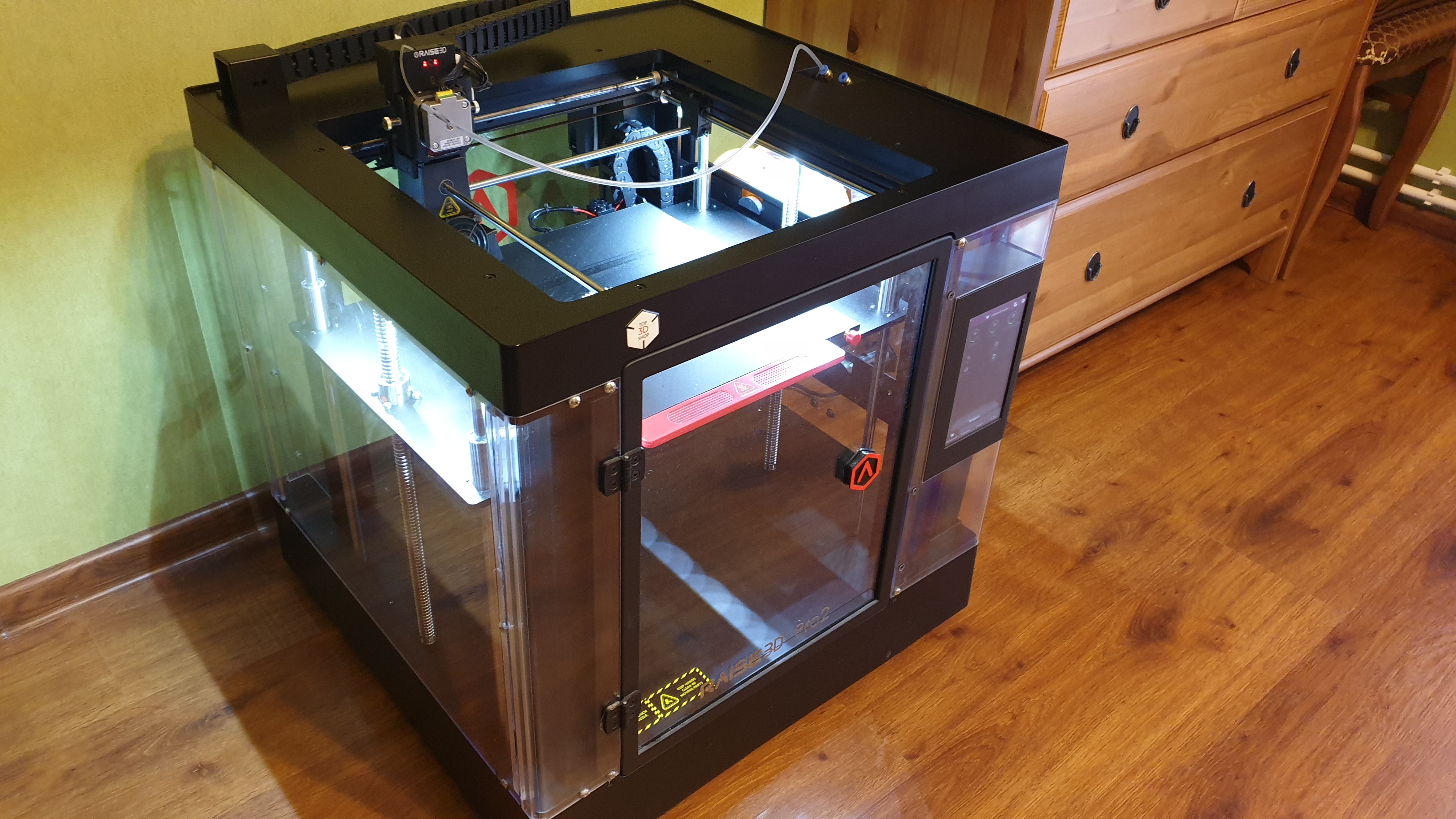 Продаю Raise3D Pro2