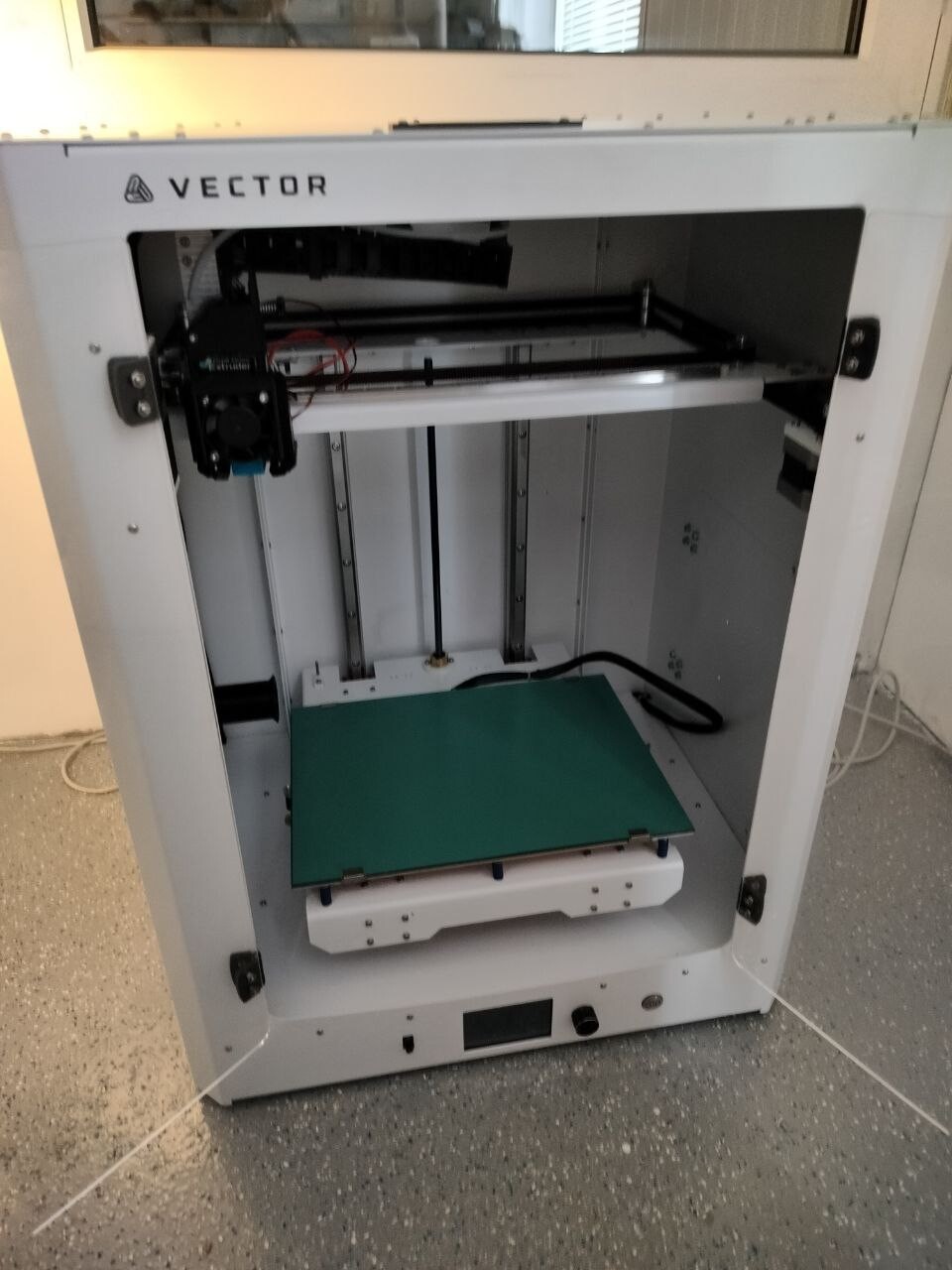 Продаю Vector A4