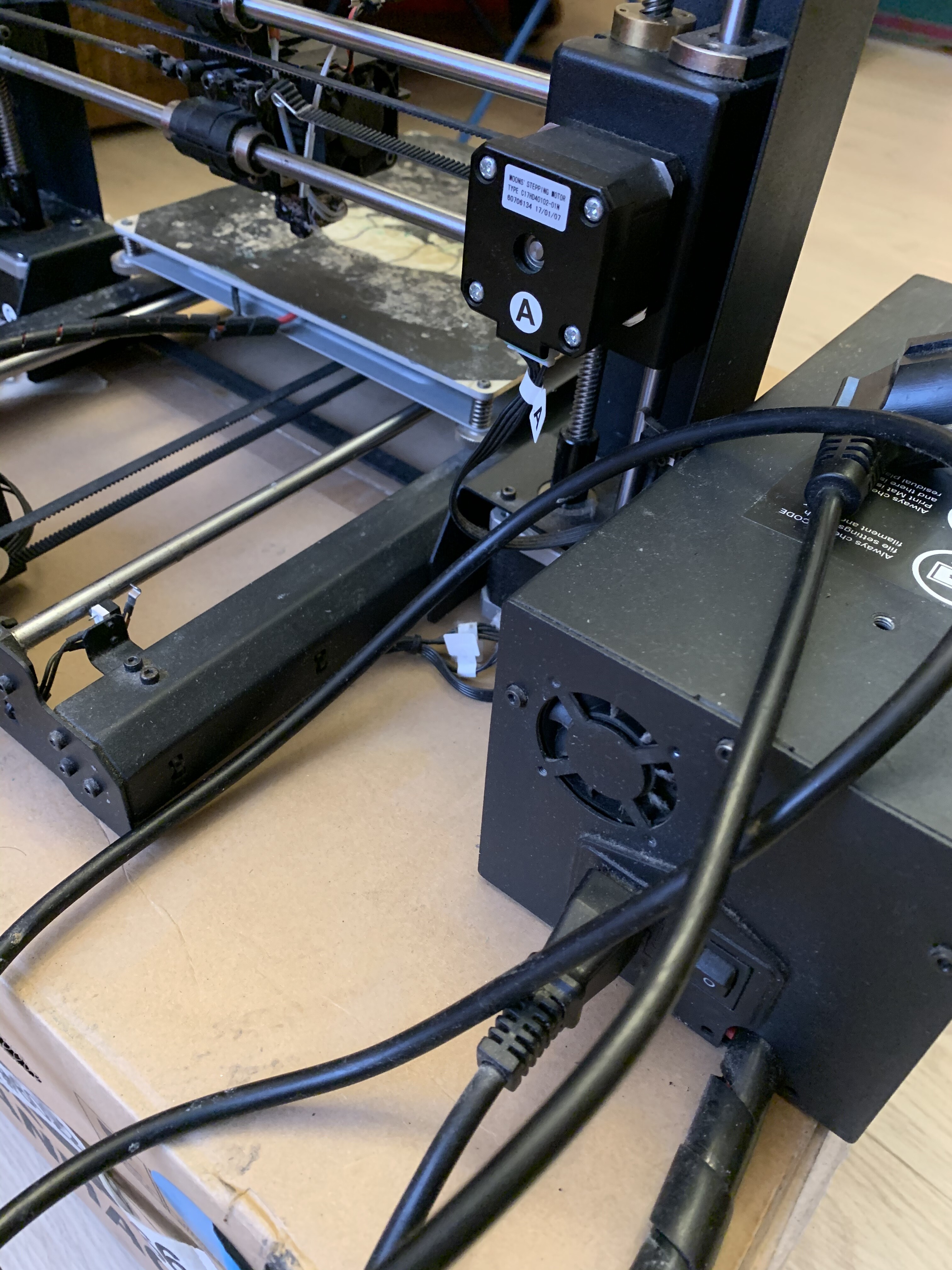 Wanhao i3 v2.1 б/у