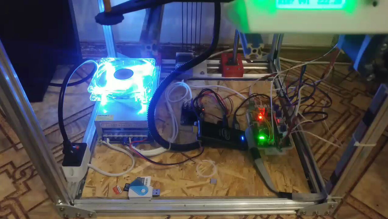 Продам принтер Vking mini corexy