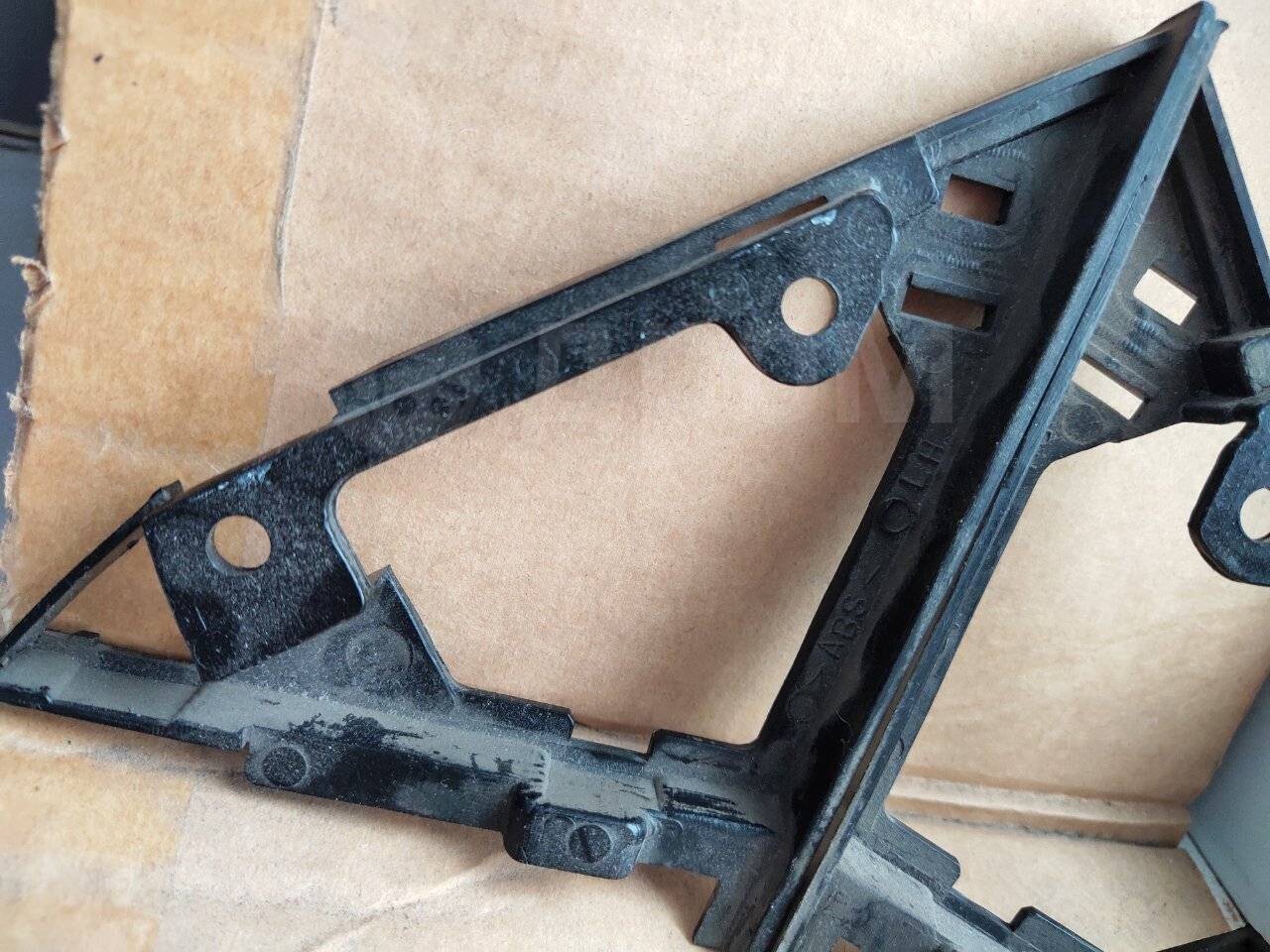 уголки дверей