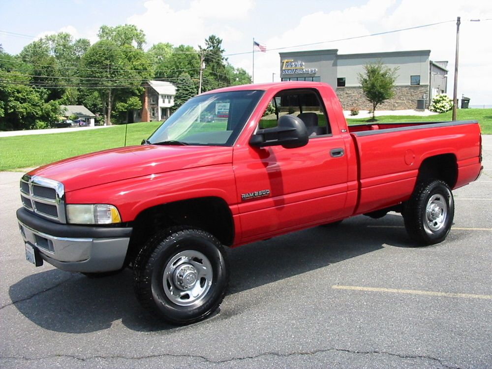 Нужна модель кузова Dodge Ram из фильма "Няньки"