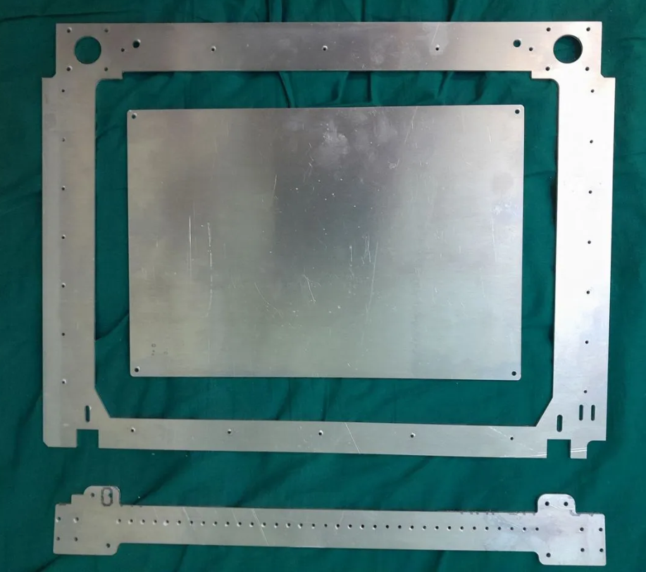 Продам корпус принтера Z-Bolt plus Продам корпус принтера Z-Bolt plus