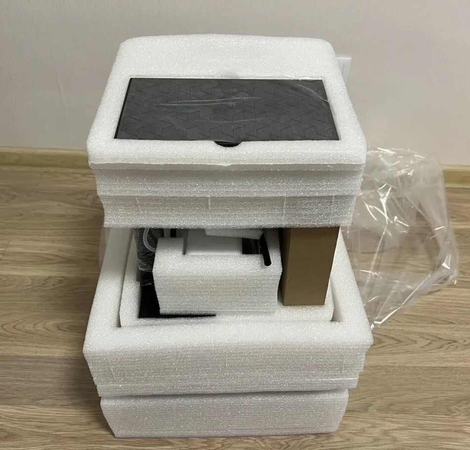 Продаю Anycubic Photon Mono M7 Pro Продаю Anycubic Photon Mono M7 Pro