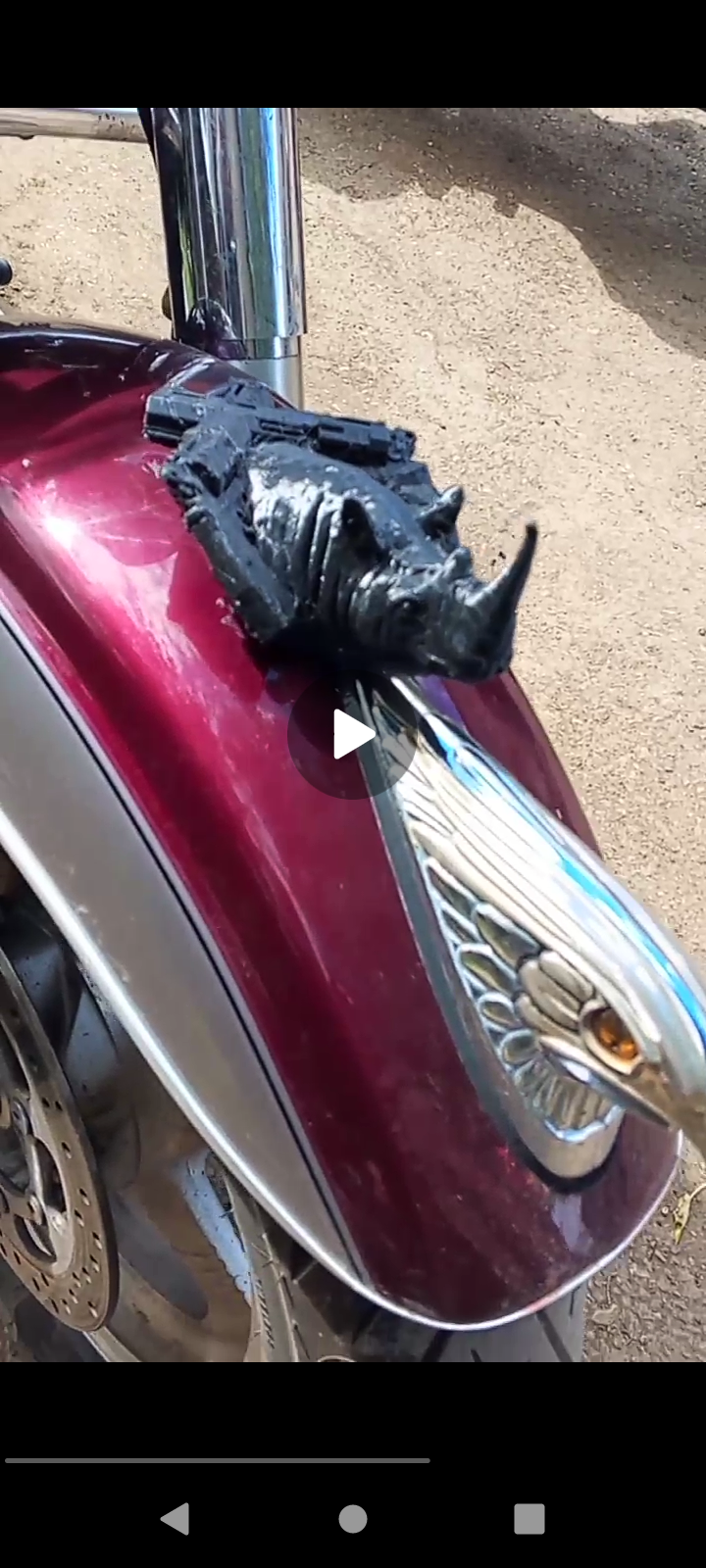 Нужен маскот носорога на мотоцикл