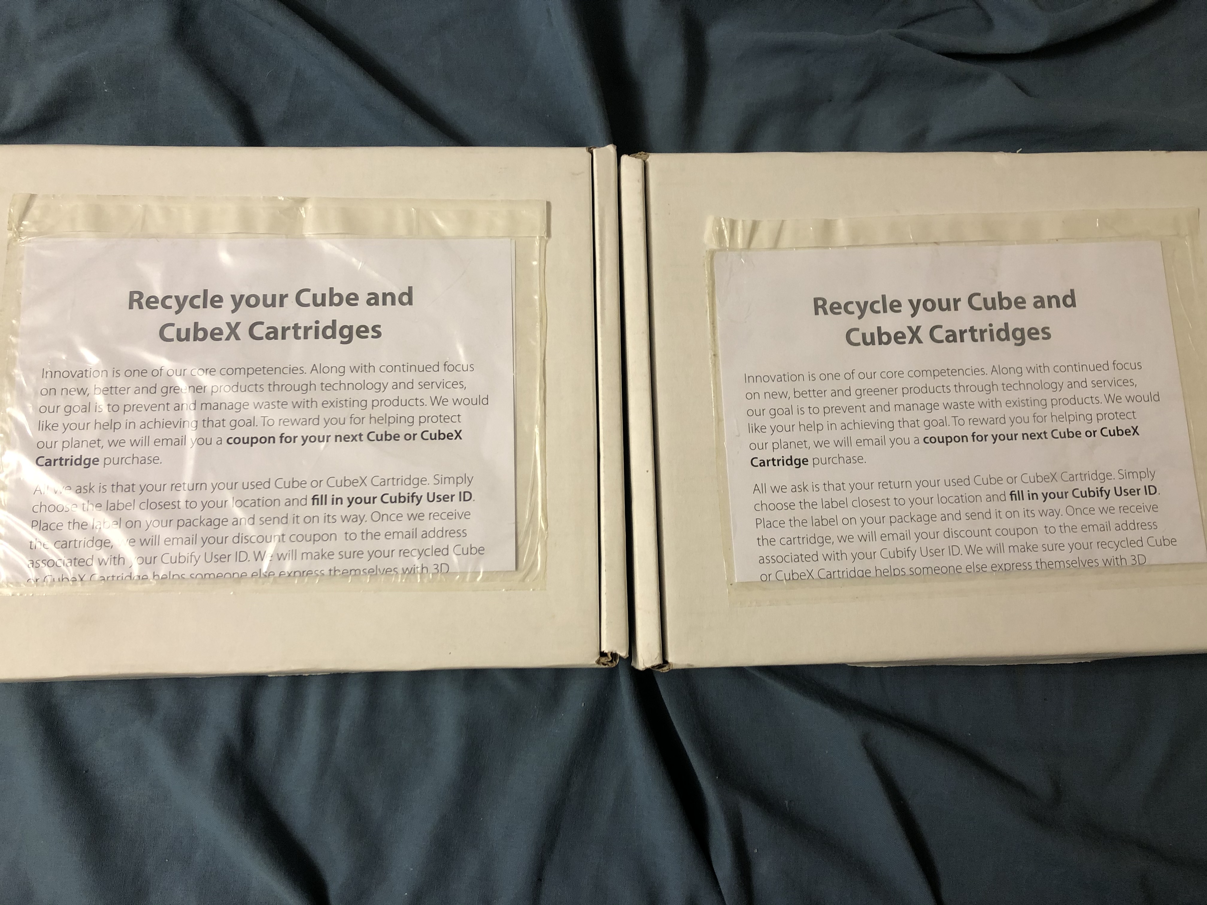 CubeX пластик 3D принтера. Картридж 0.75 кг