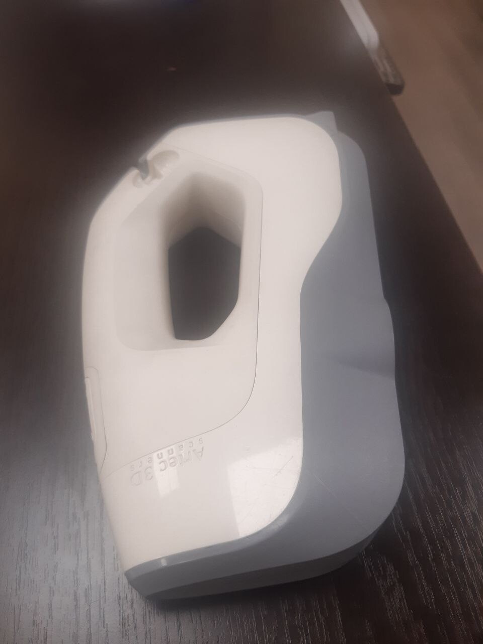 Продам 3D сканер Artec Eva-M б/у Продам 3D сканер Artec Eva-M б/у
