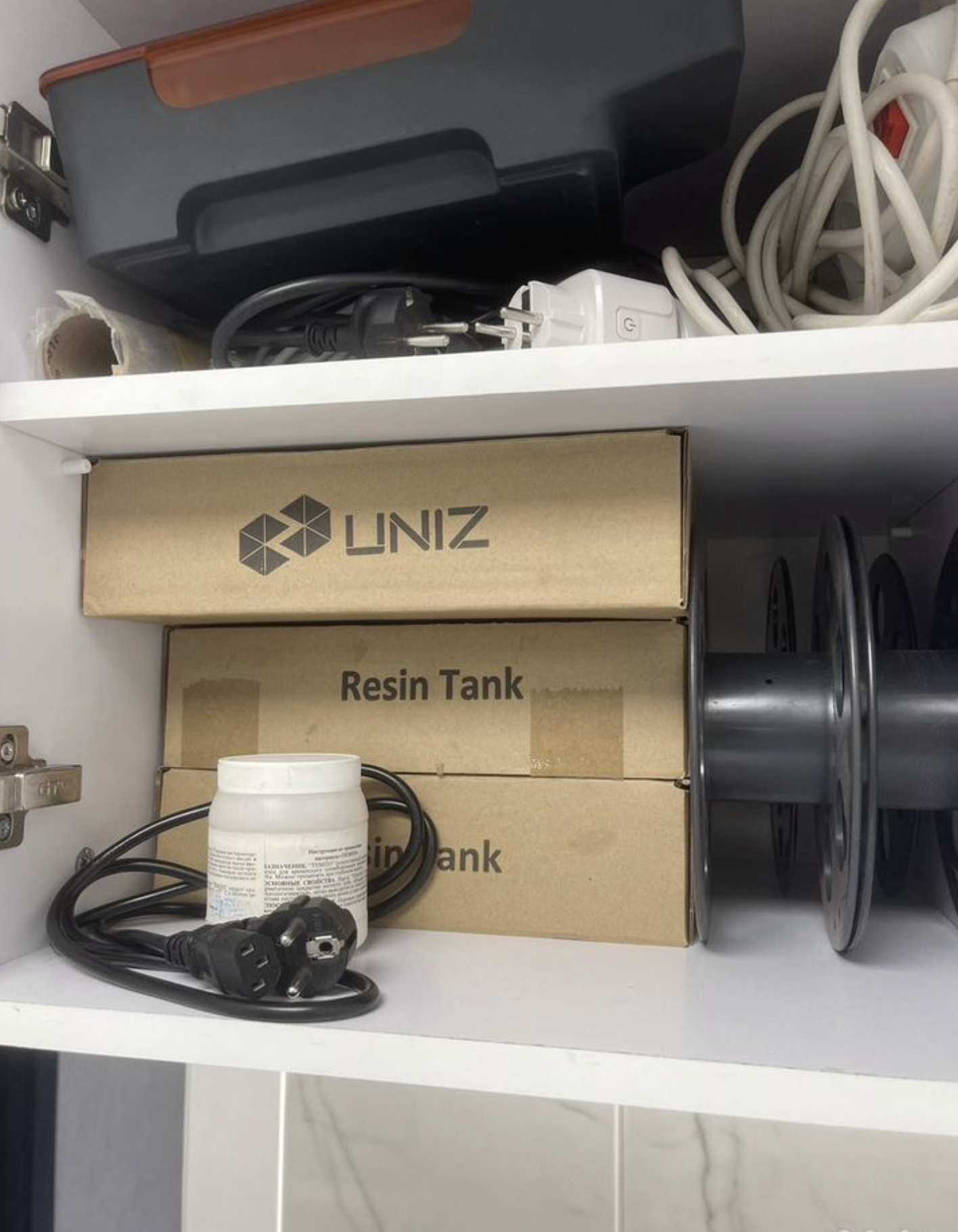 продаю принтер 3D принтер Uniz slash plus + Ванны + материал продаю принтер 3D принтер Uniz slash plus + Ванны + материал