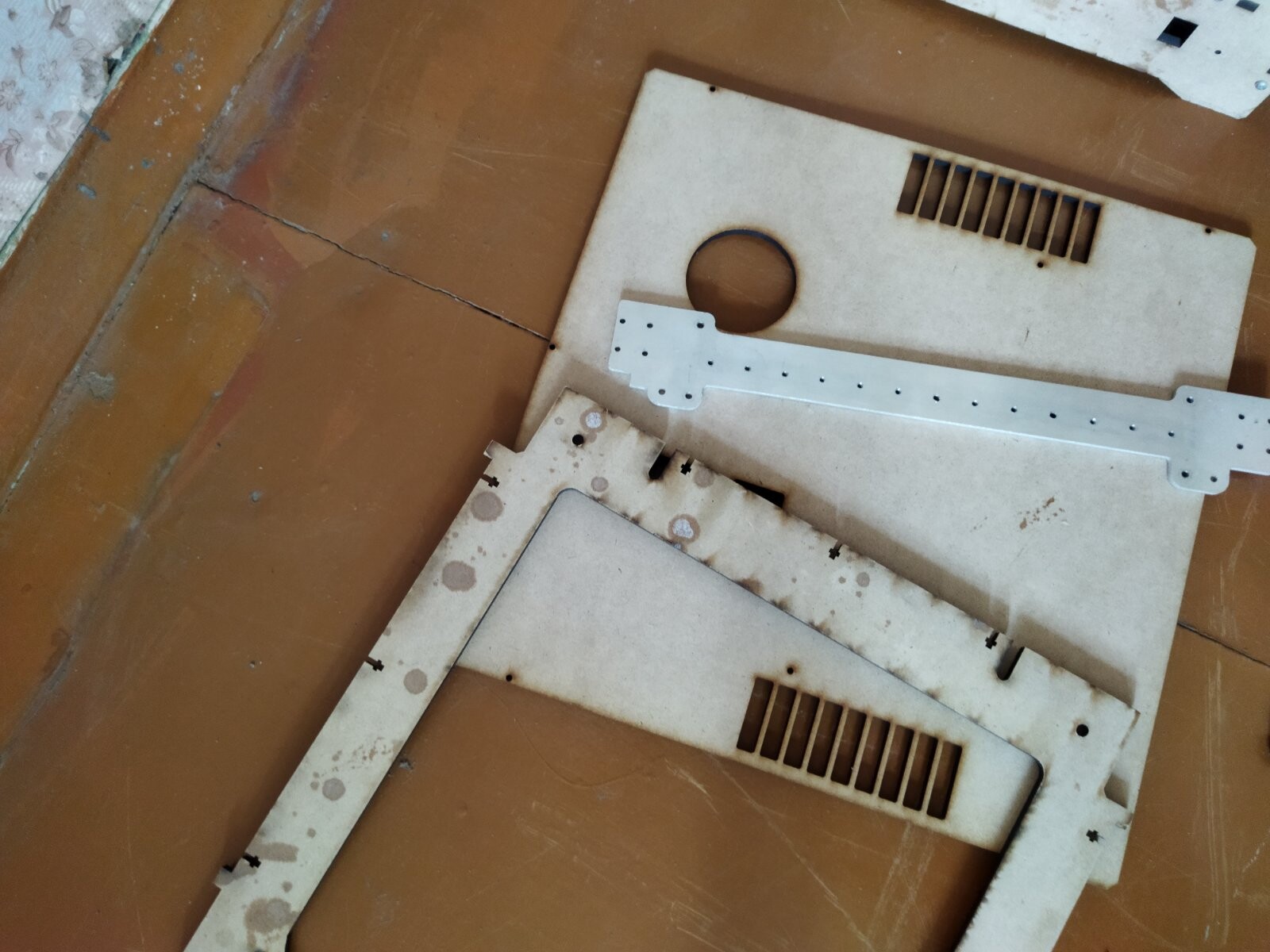 продам корпус z-bolt