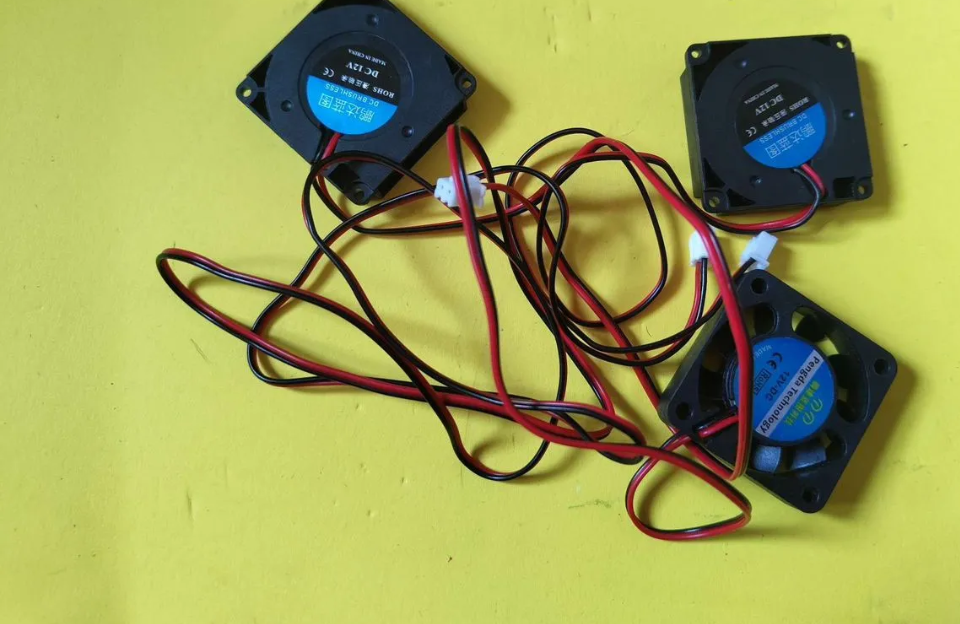 Продам ненужные комплектующие