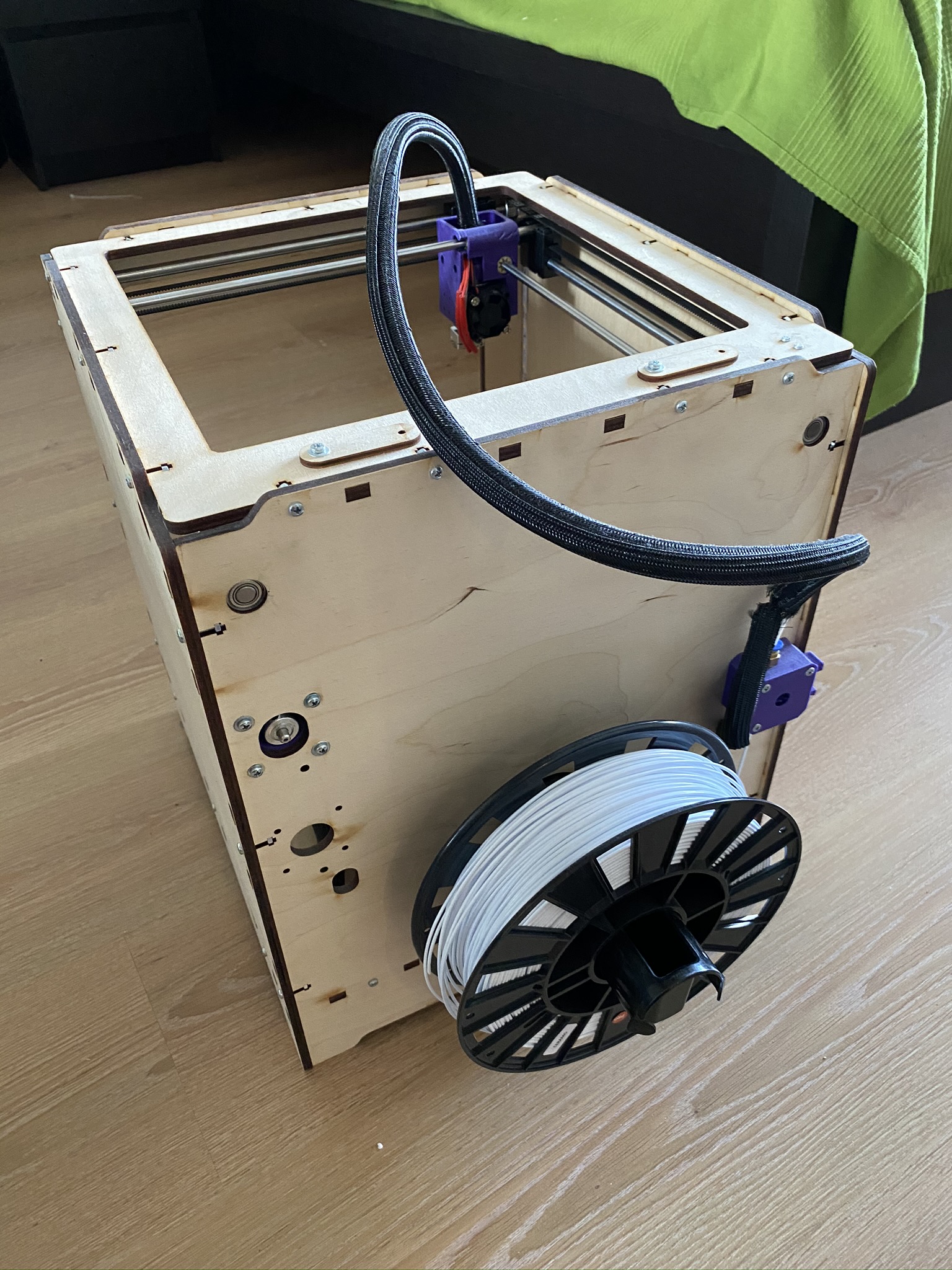 Продаю принтер Ultimaker plastmaska edition