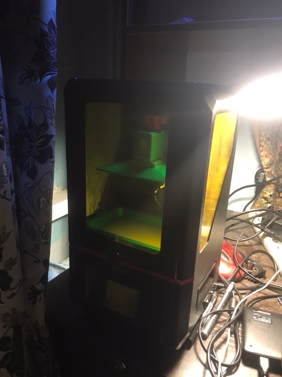 Продаю 3D принтер anycubic photon