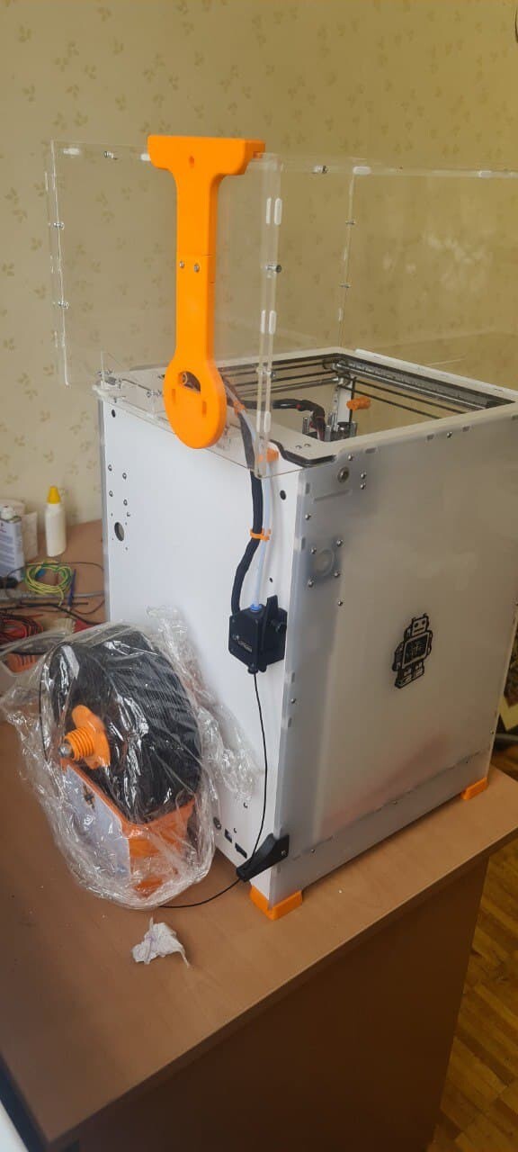 3D принтер Ultimaker 2 Extended + (Plus) 3D принтер Ultimaker 2 Extended + (Plus)