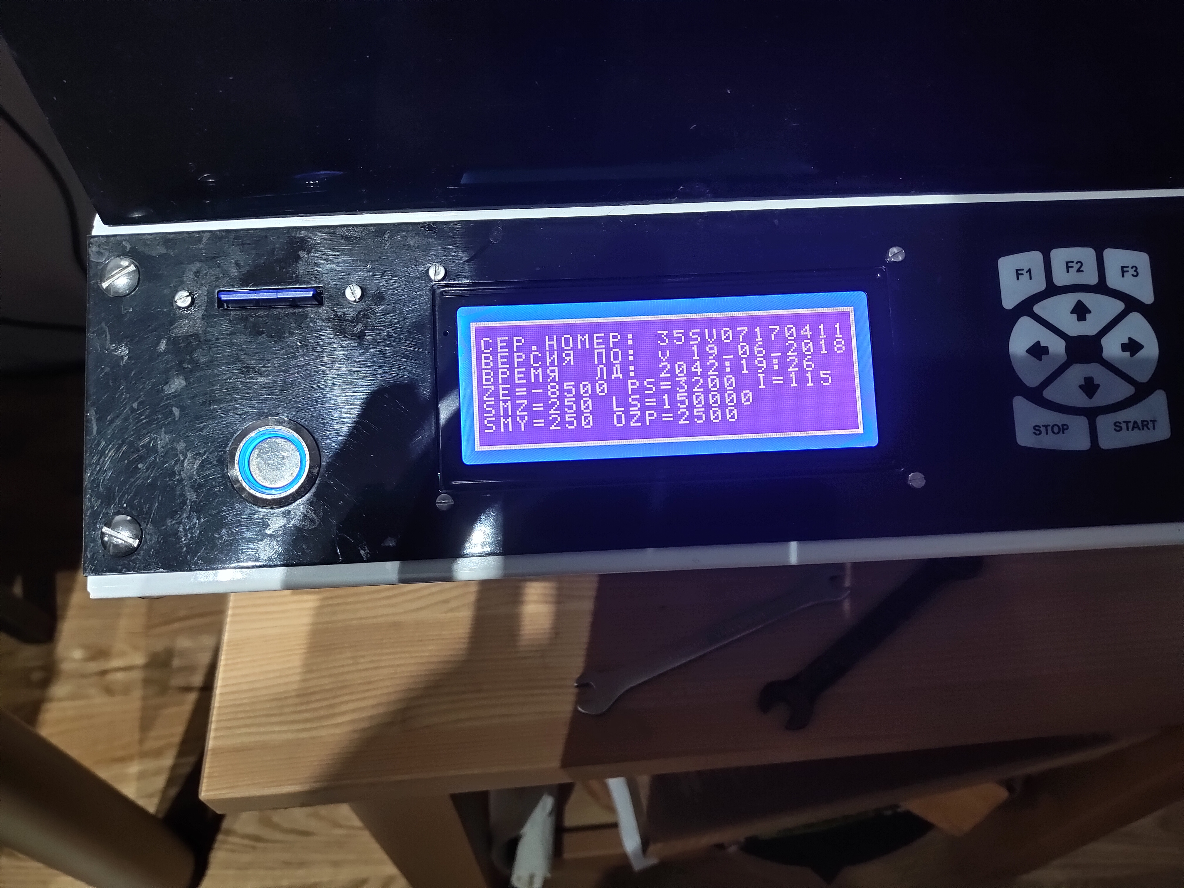 Фотополимерный SLA принтер RK-1 (РК-1) Фотополимерный SLA принтер RK-1 (РК-1)