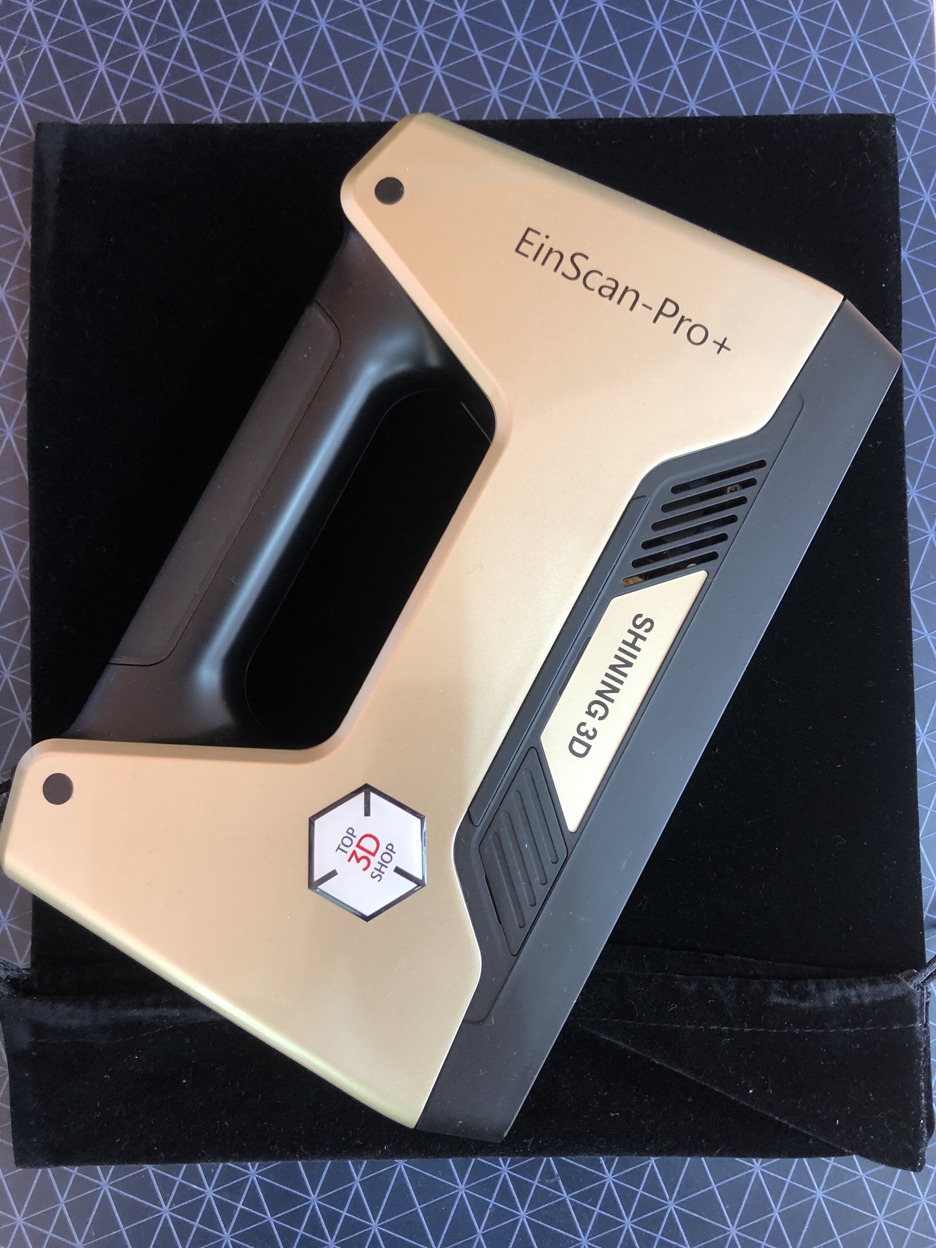 Продам 3D сканер EinScan-Pro+ с доп. опцией (индустриальный пакет)