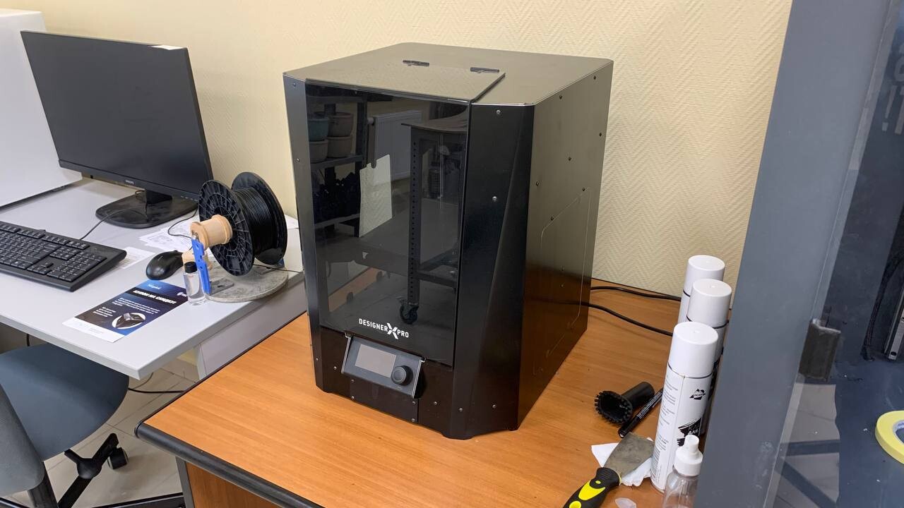 Продам 3D принтер Picaso 3D designer x pro Продам 3D принтер Picaso 3D designer x pro