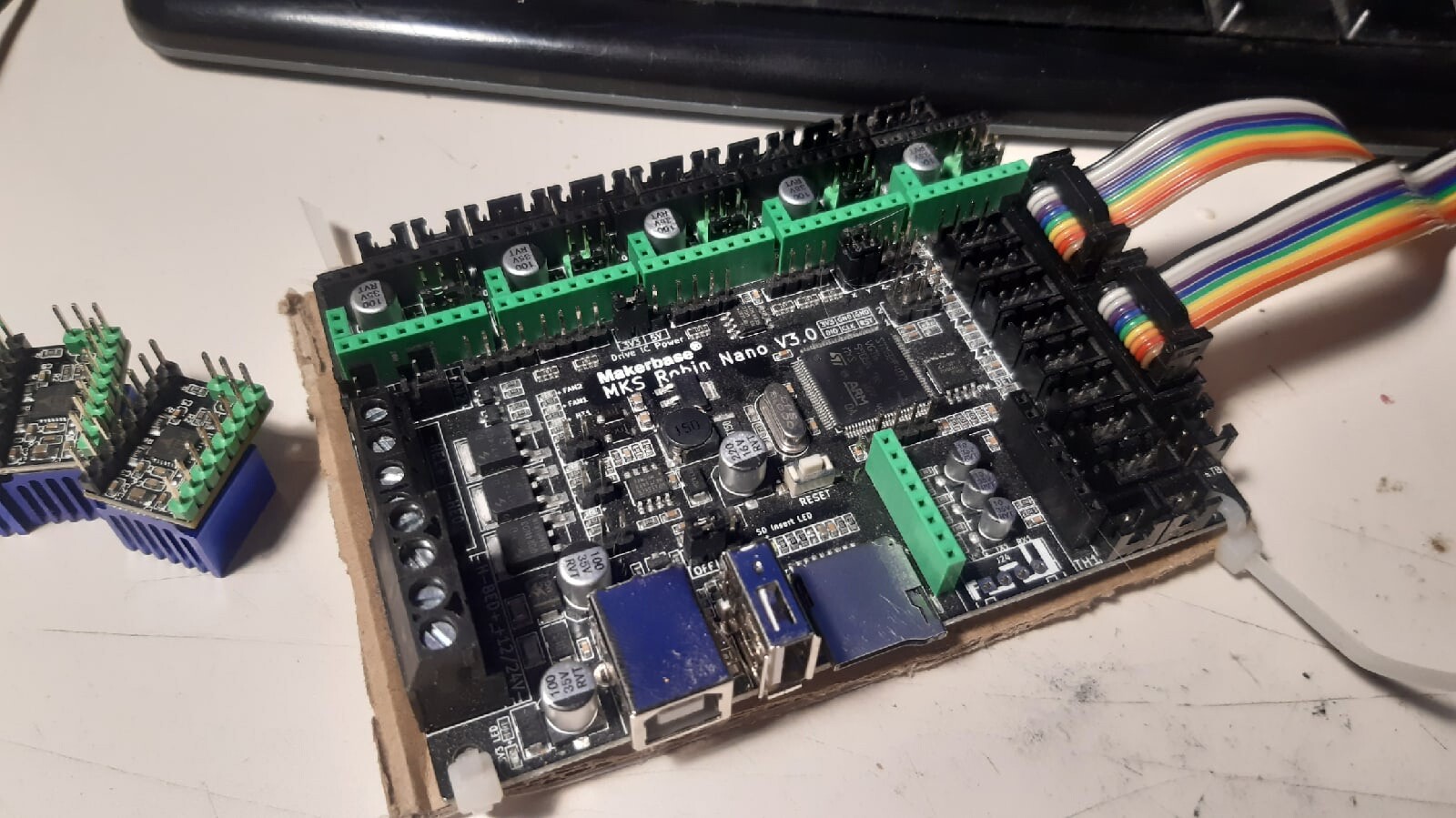 Продам Makerbase MKS robin nano v3 + TFT MKS TS35 v2.0 Продам Makerbase MKS robin nano v3 + TFT MKS TS35 v2.0
