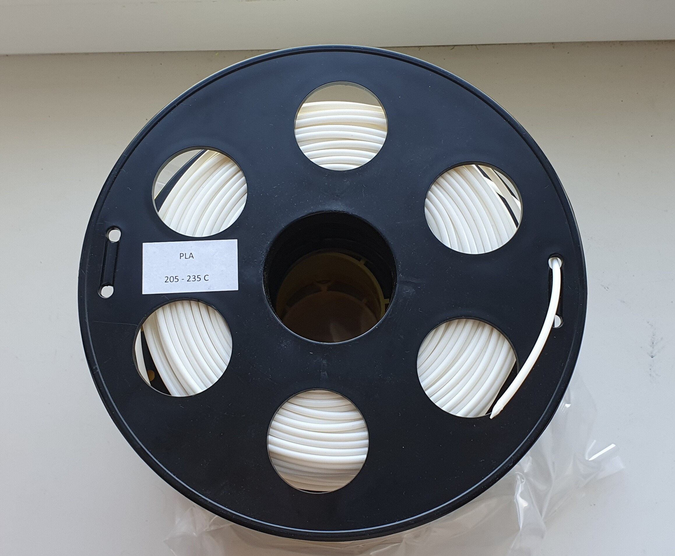 PLA пластик 2.85 мм PLA пластик 2.85 мм