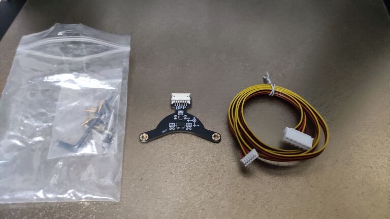 3D-принтер UNI в корпусе v.2 3D-принтер UNI в корпусе v.2