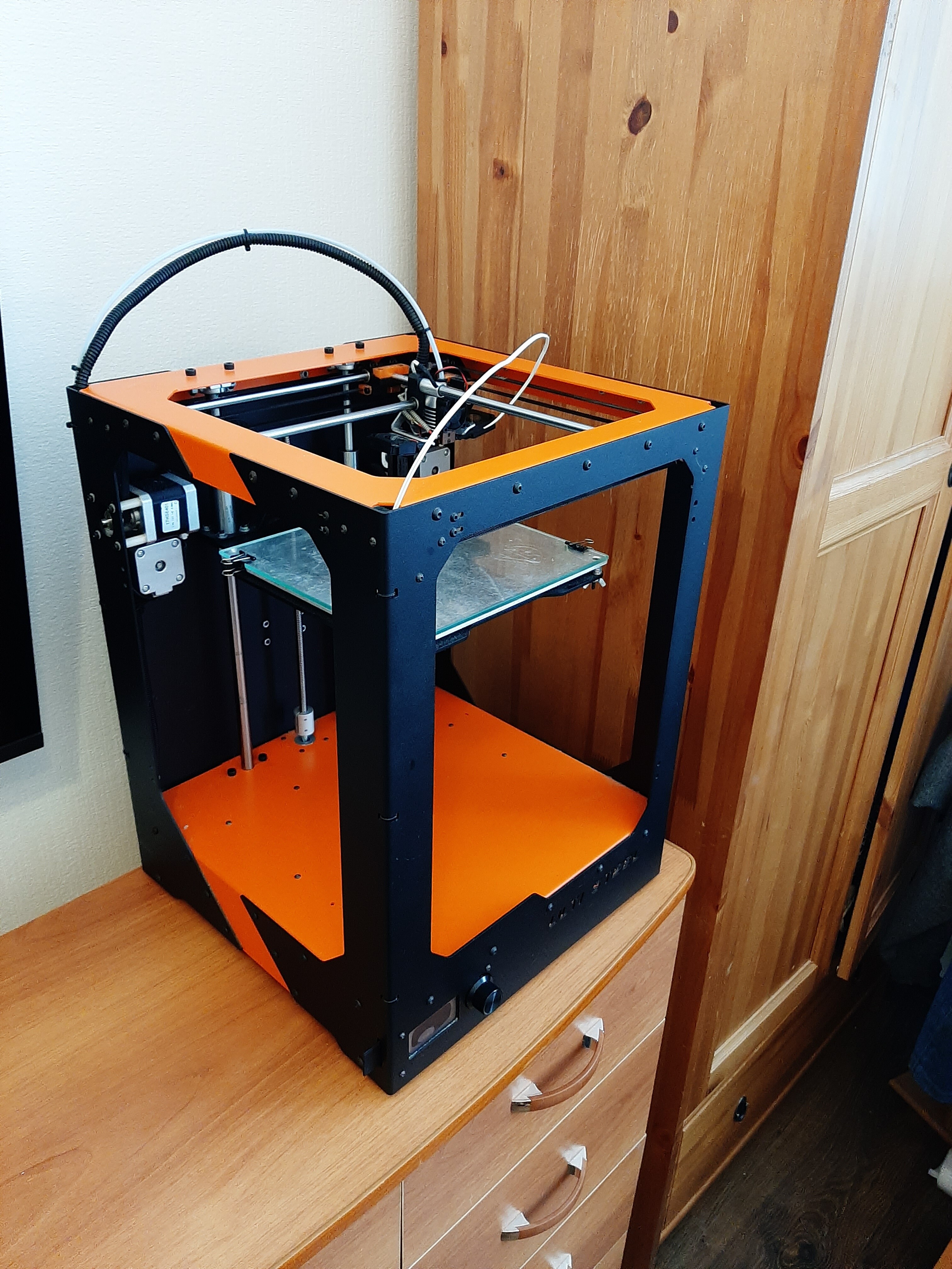 Продам 3д-принтер UlTi-Steel v1