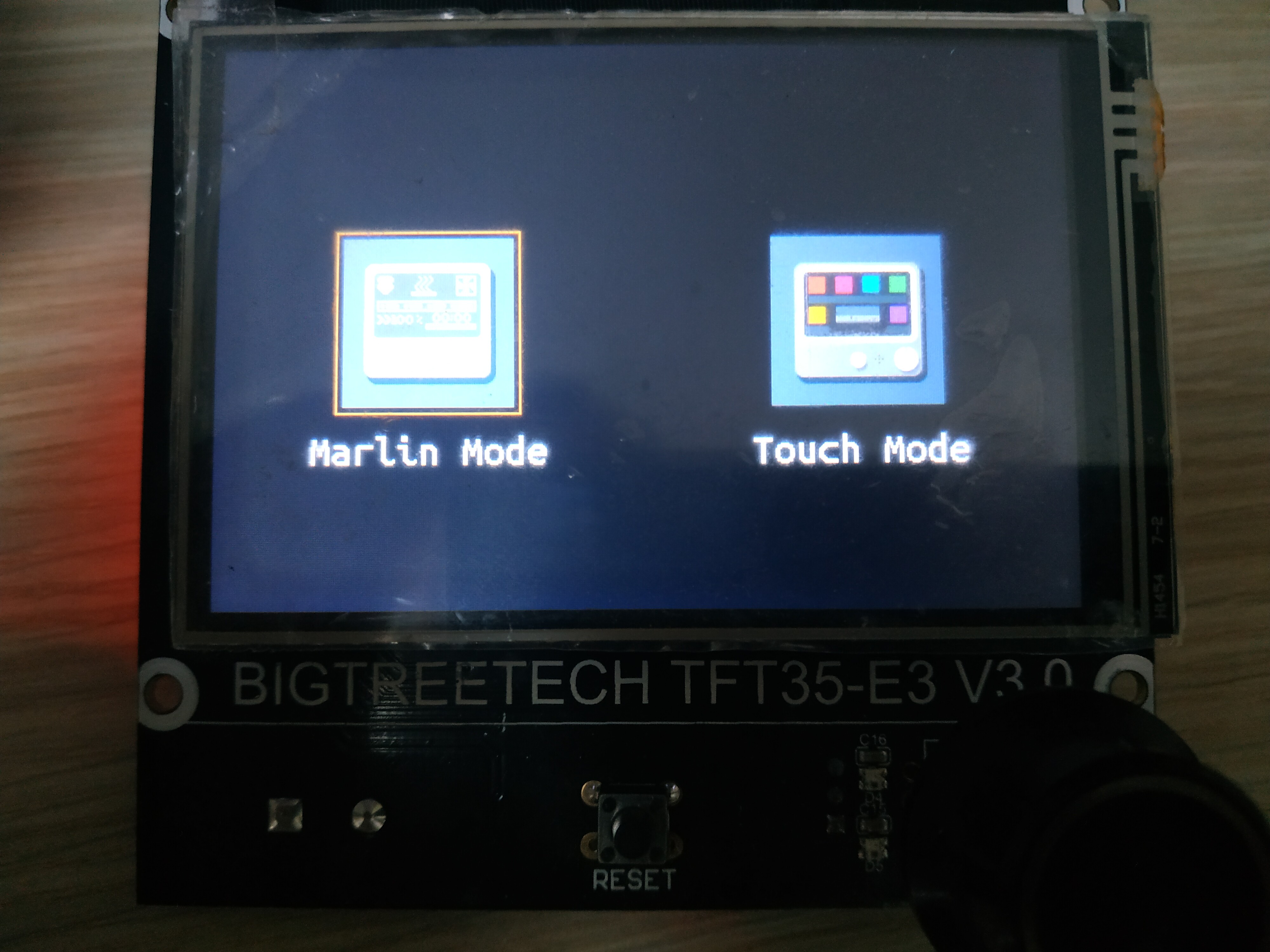 Продам BTT TFT 3.5 E3 V3.0