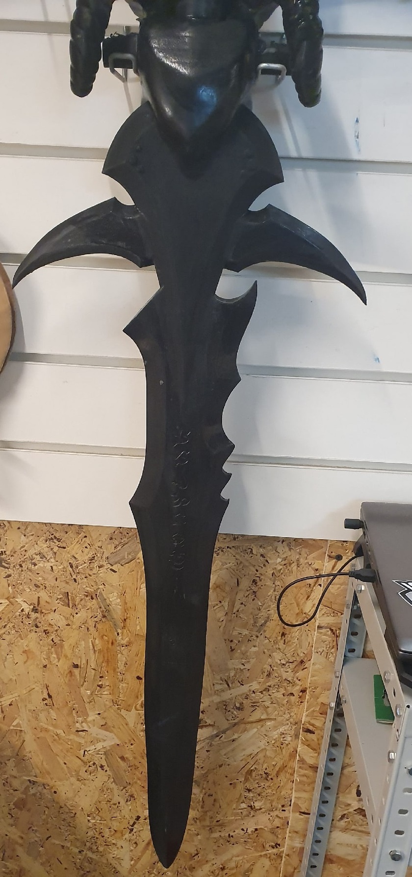 Продам Ender 3  c легкой модификацией