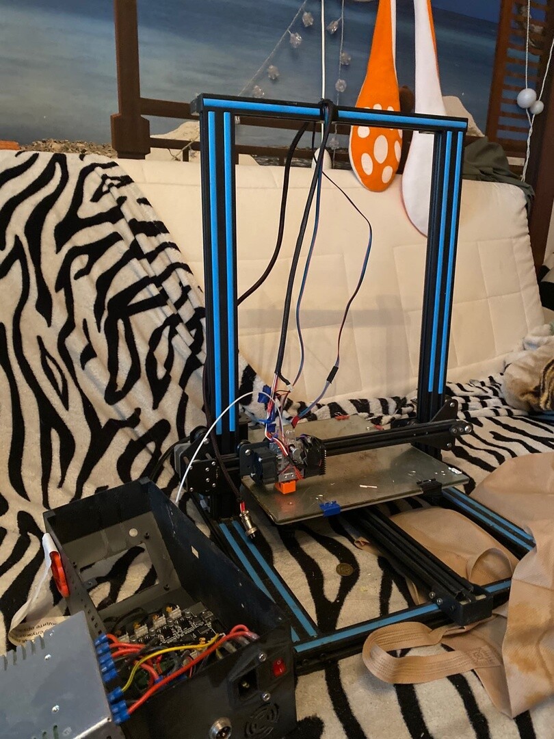 Экспериментальный CR10S для печати крупных деталей.