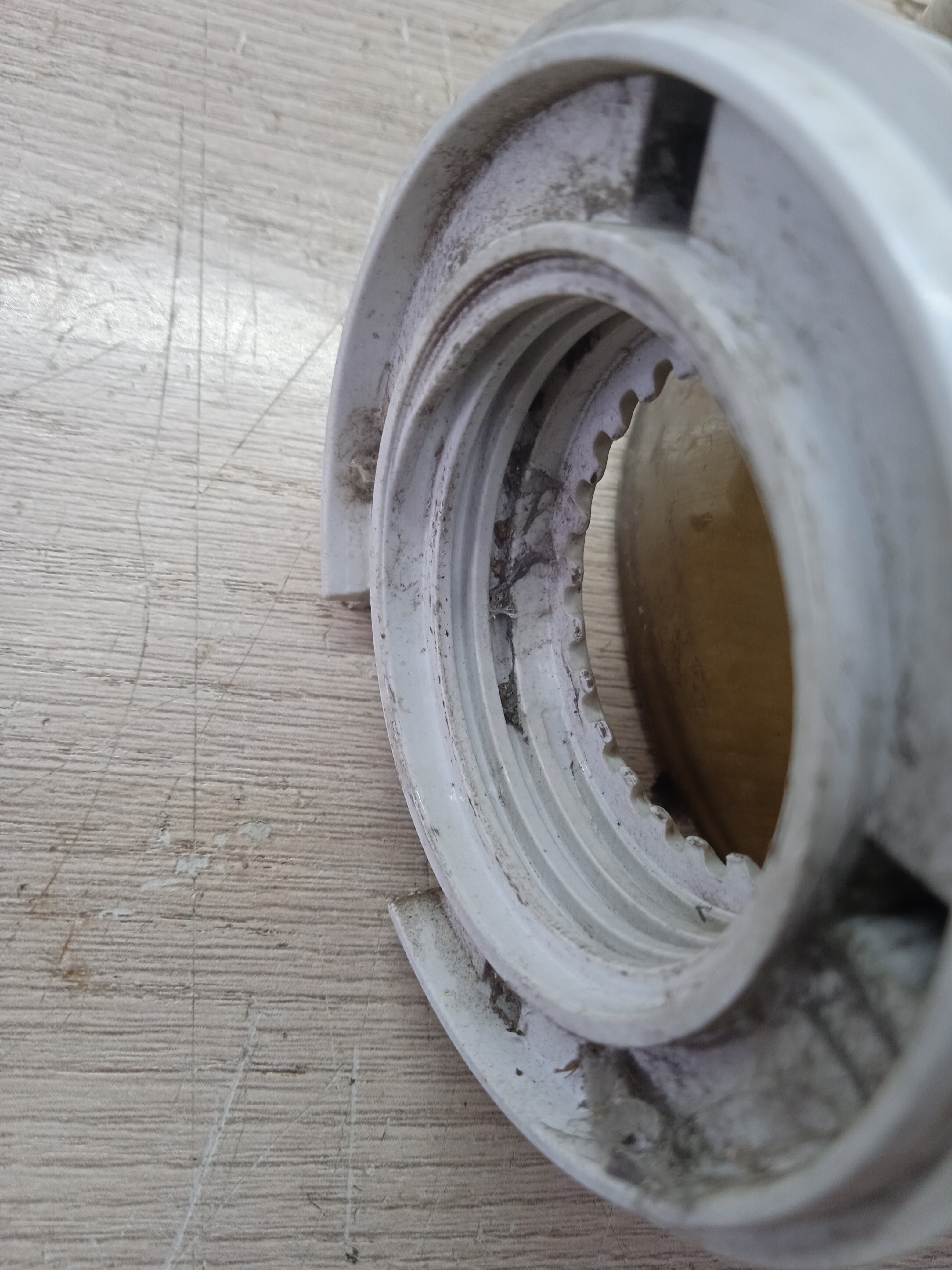 Крепление антенны