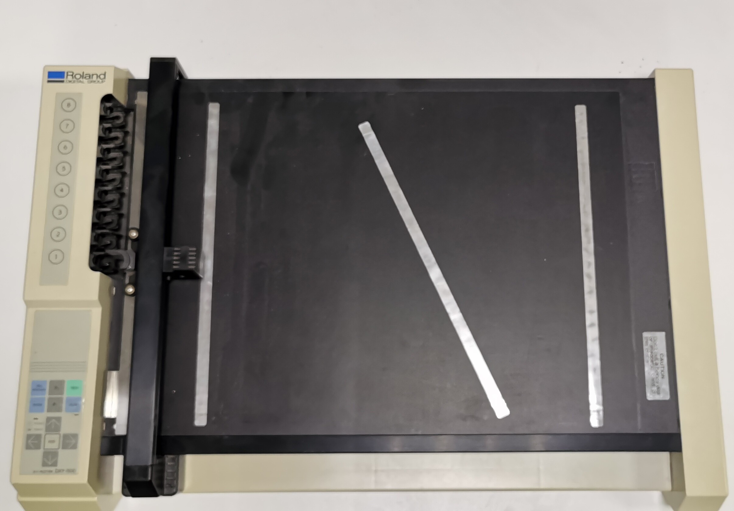 Продам плоттер DXY-1100