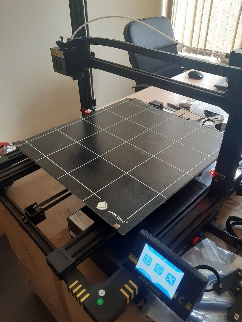 Продам 3D принтер Anycubic Chiron б/у Продам 3D принтер Anycubic Chiron б/у