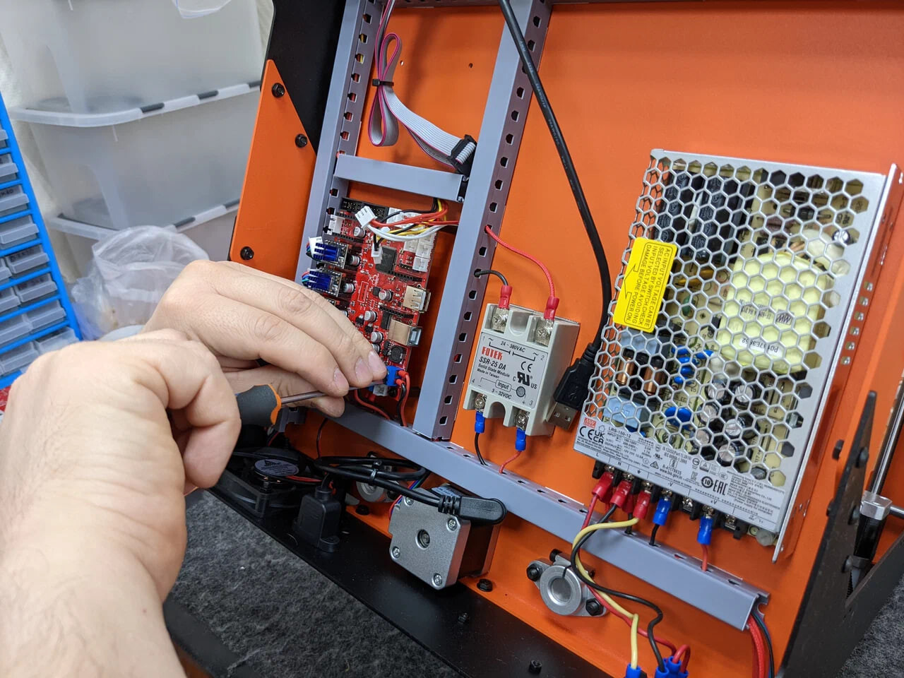 Требуется Сборщик - комплектовщик в компанию IVILOL