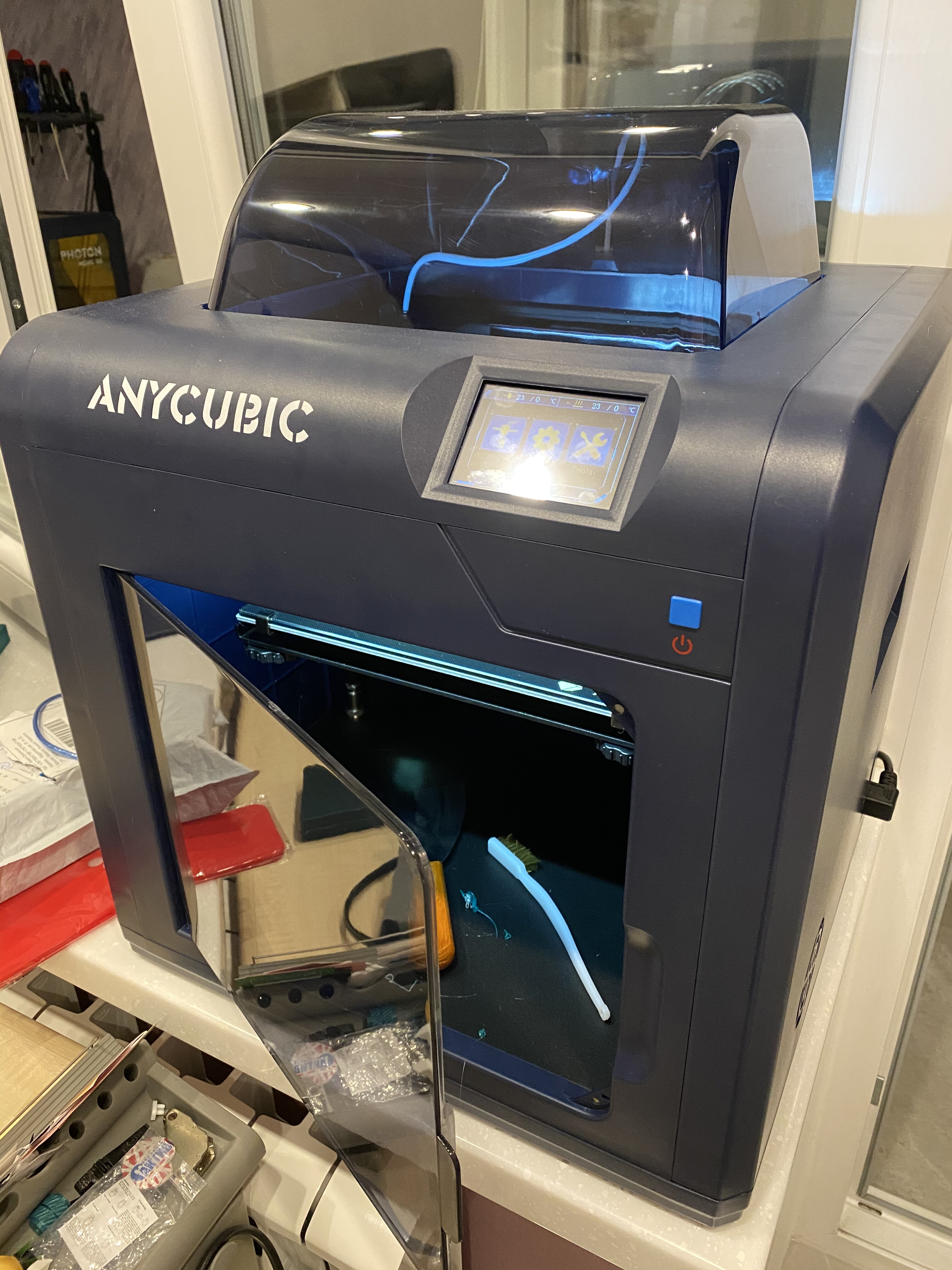 Продам Anycubic 4max Pro 2.0 как новый Продам Anycubic 4max Pro 2.0 как новый