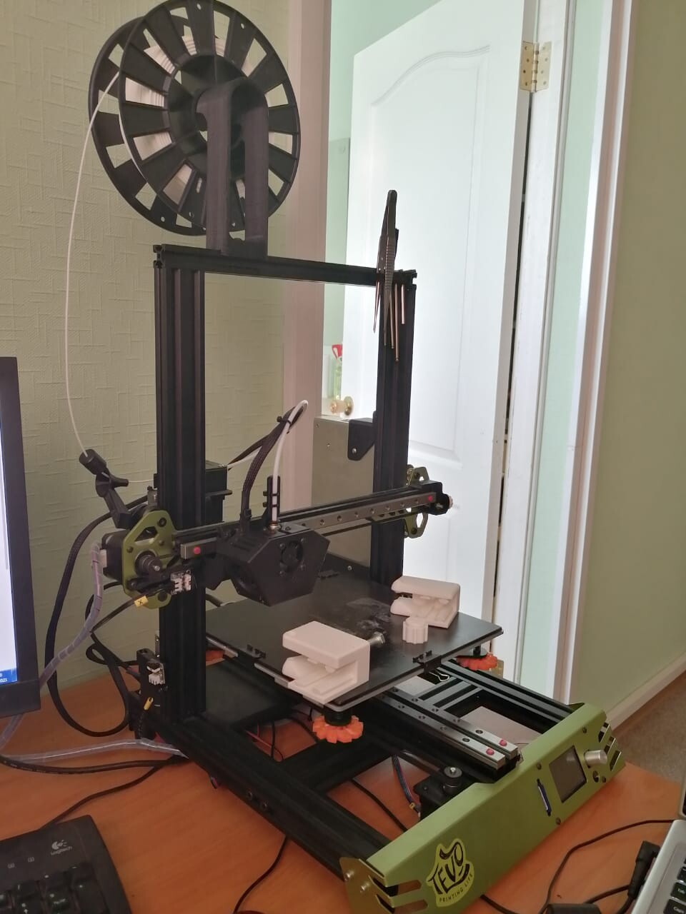 Продаю Tevo Tatantula Pro Продаю Tevo Tatantula Pro