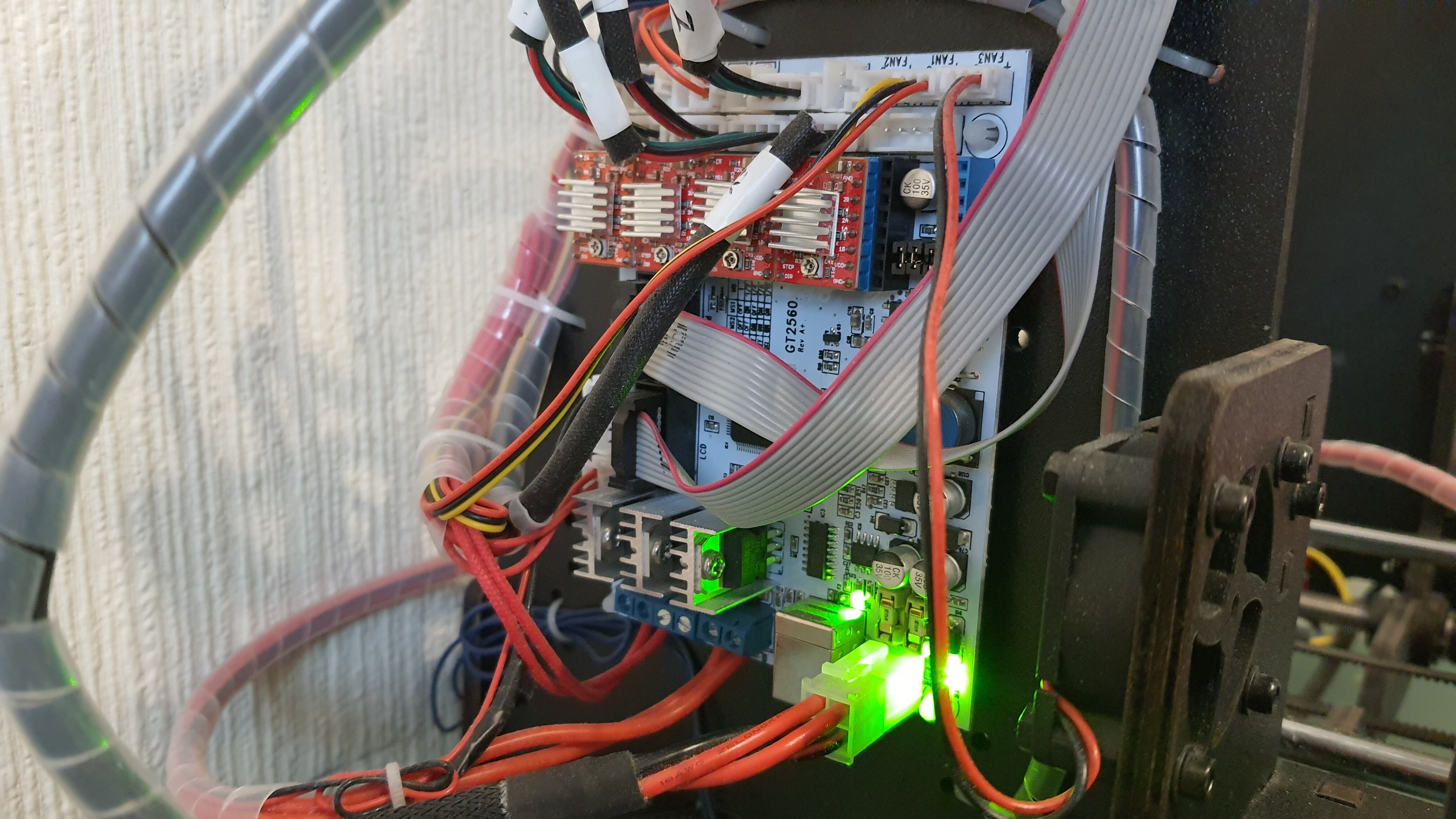 Продам GREETECH Pro W 3D