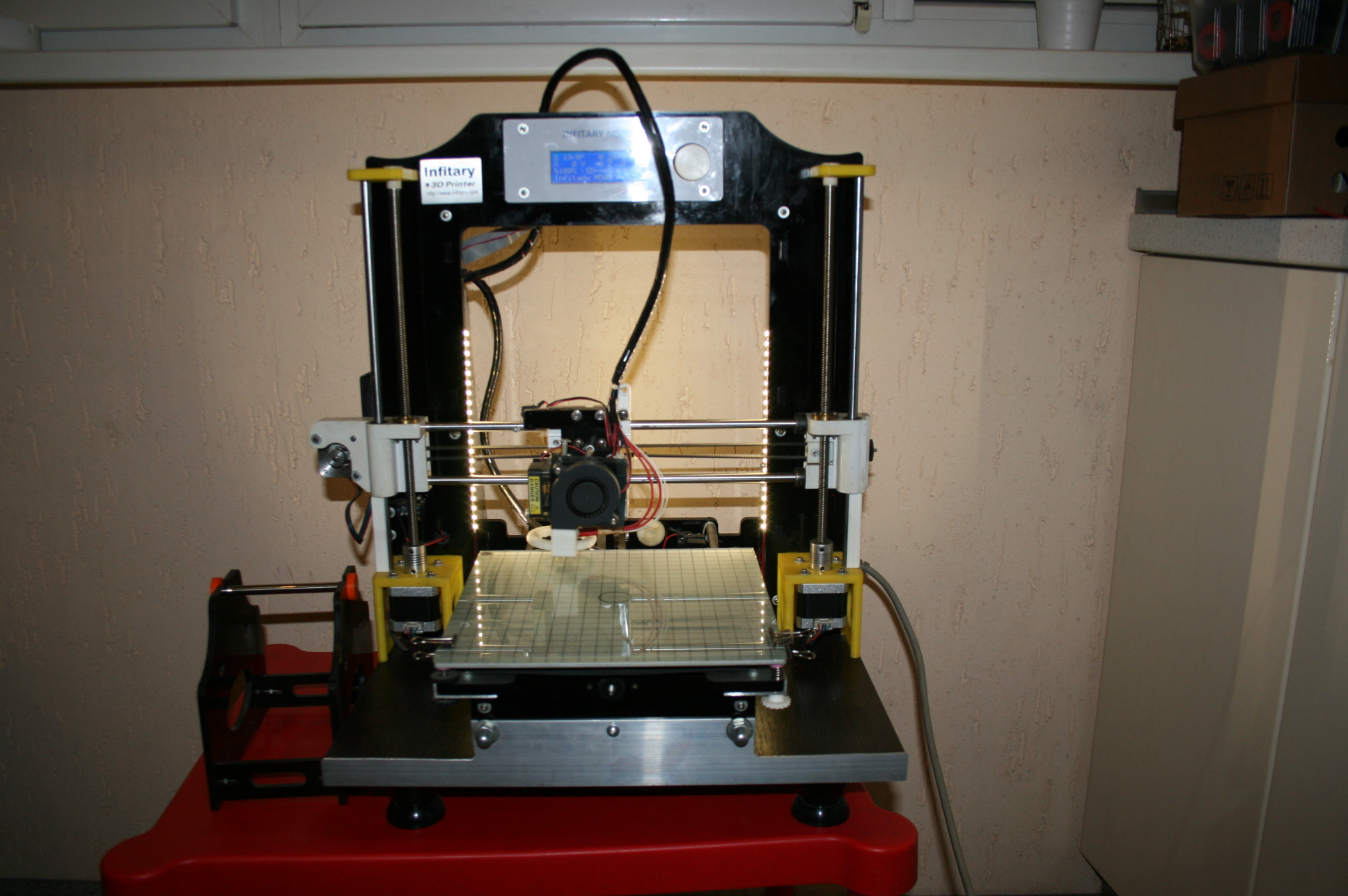 Продаю INFITARY M508 (Prusa i3)