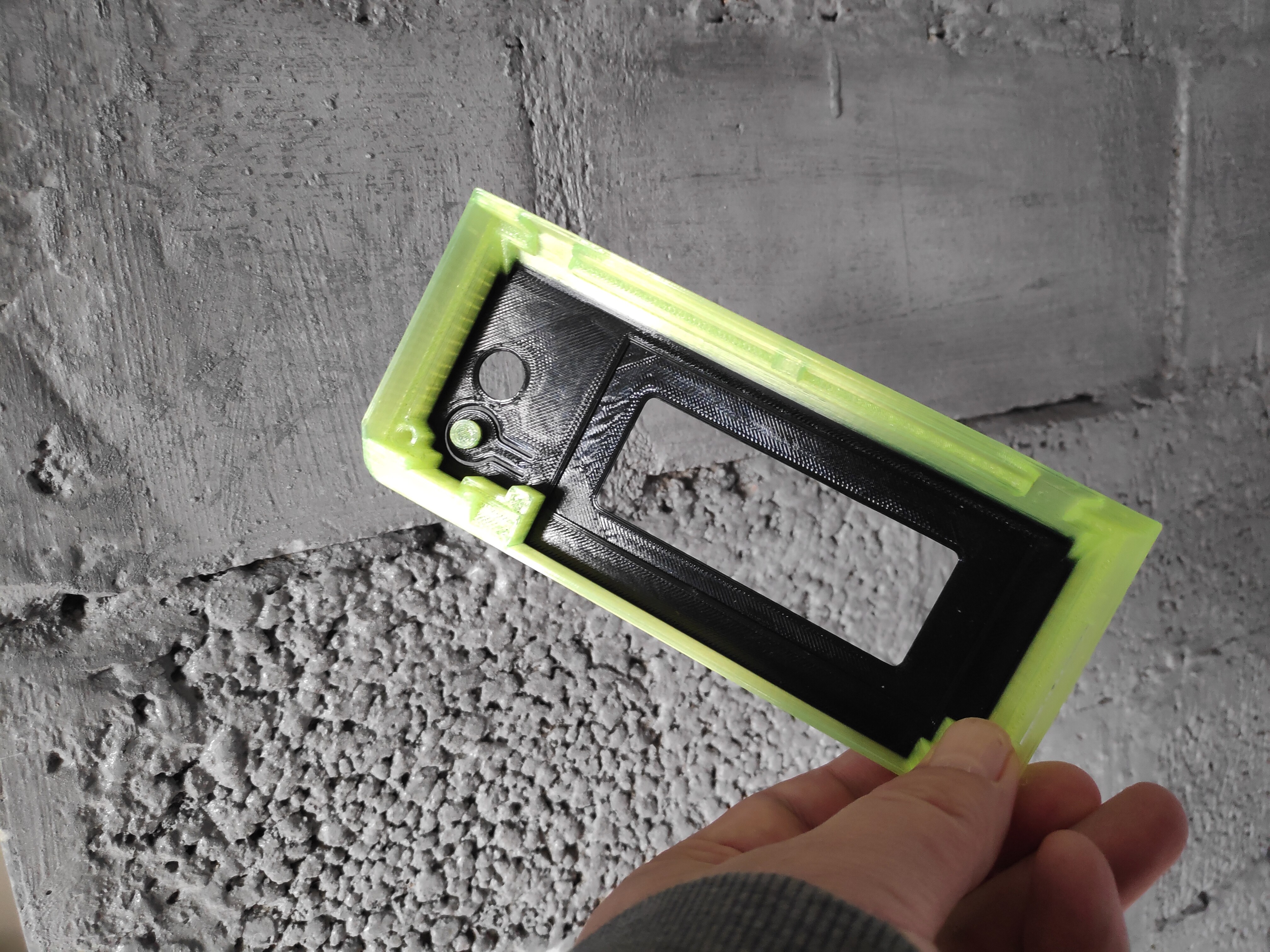 Отдам корпус LCD