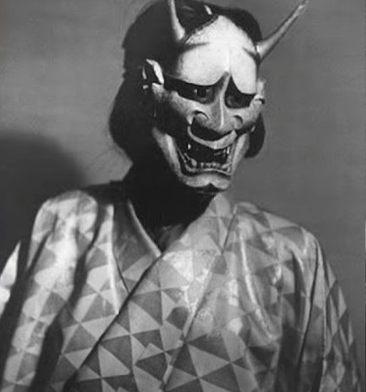 Нужна модель маски Ханья