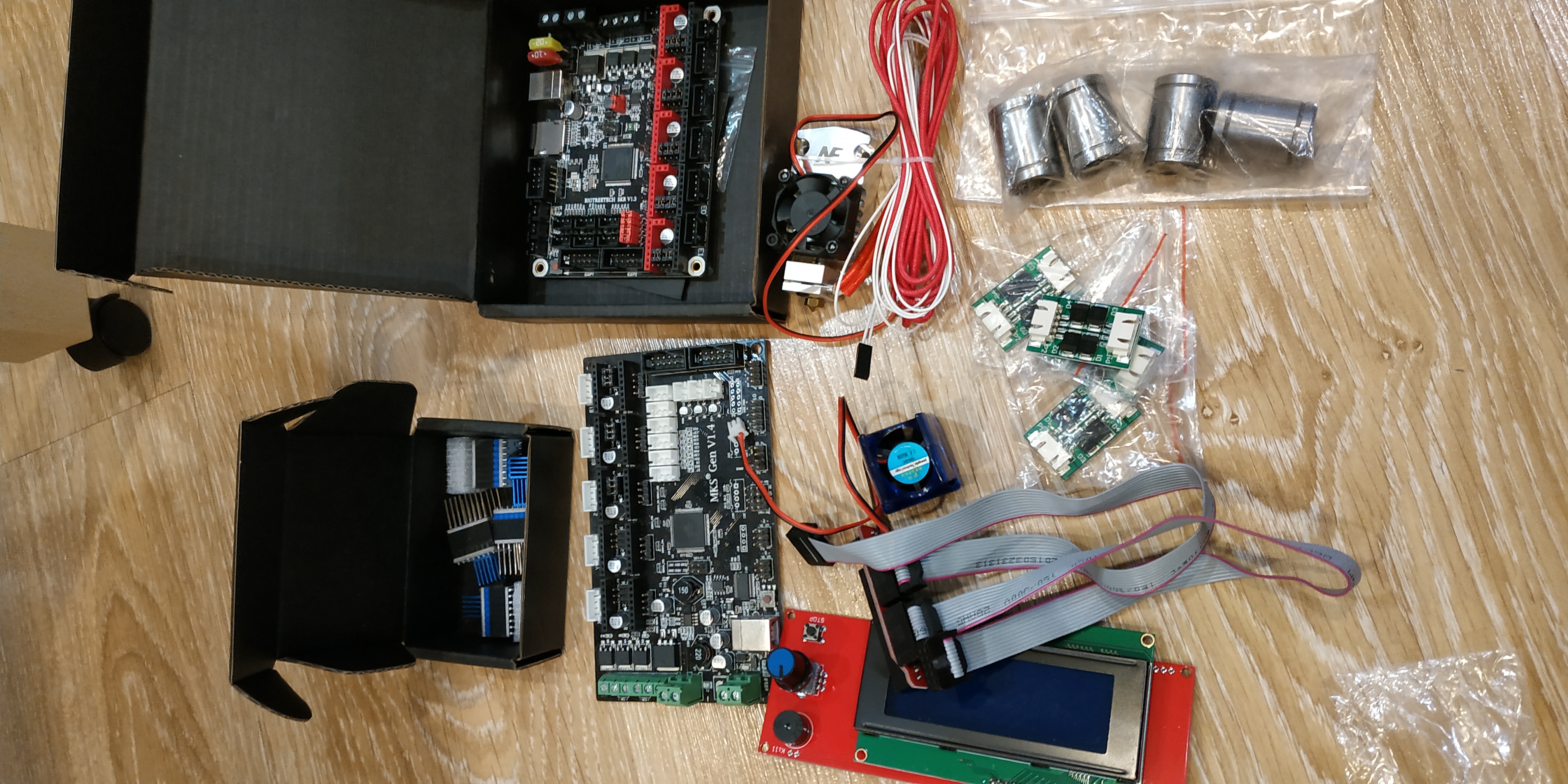 Продам остатки ZAV MAX PRO и комплектующие россыпью. Продам остатки ZAV MAX PRO и комплектующие россыпью.