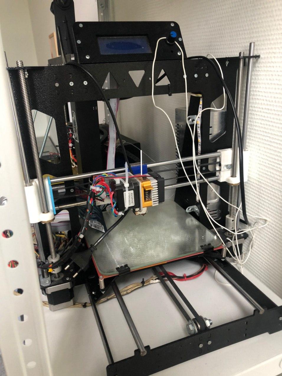 3d принтер со стальной рамой