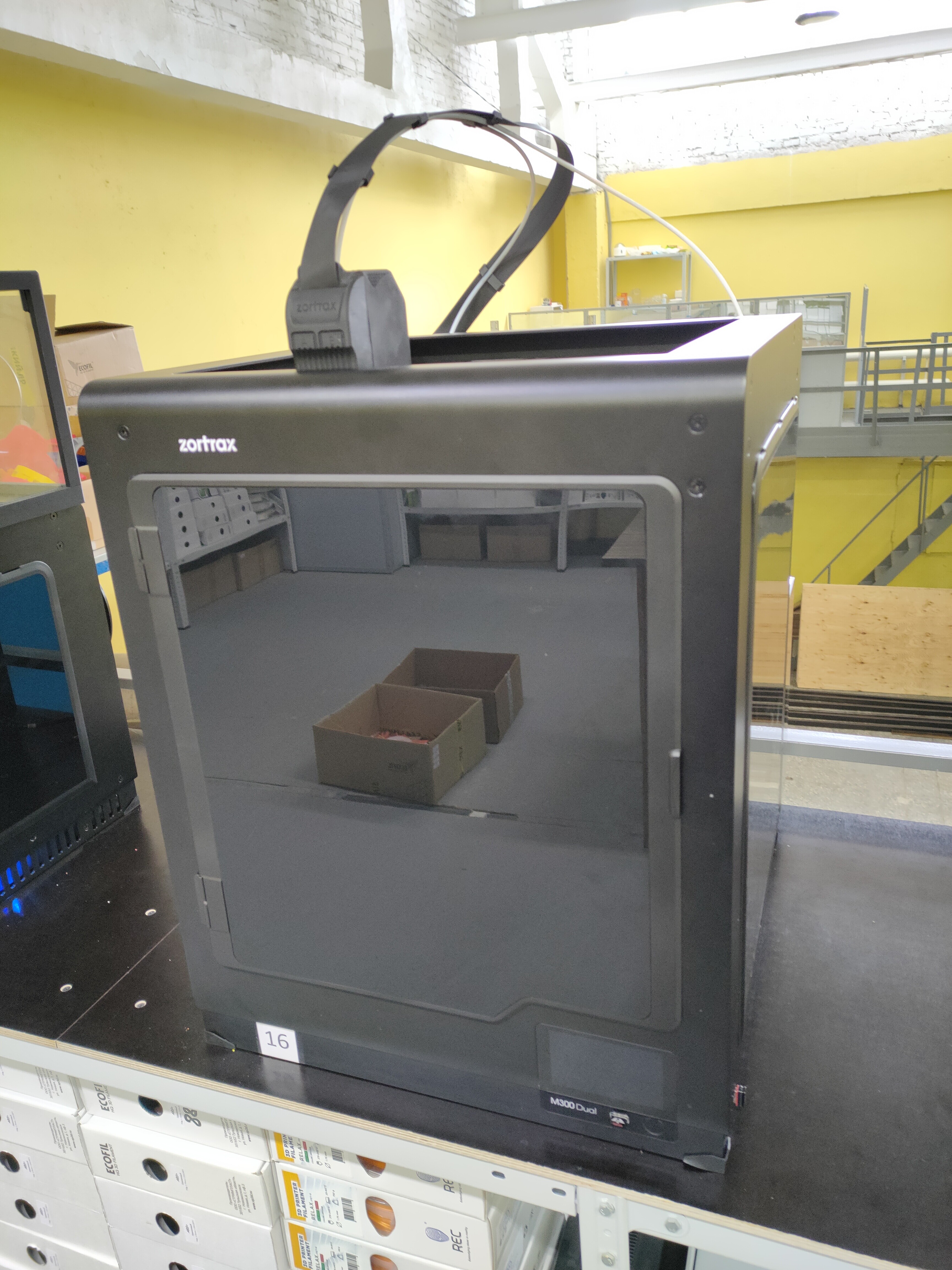 3D-принтер Zortrax M300 Dual 3D-принтер Zortrax M300 Dual