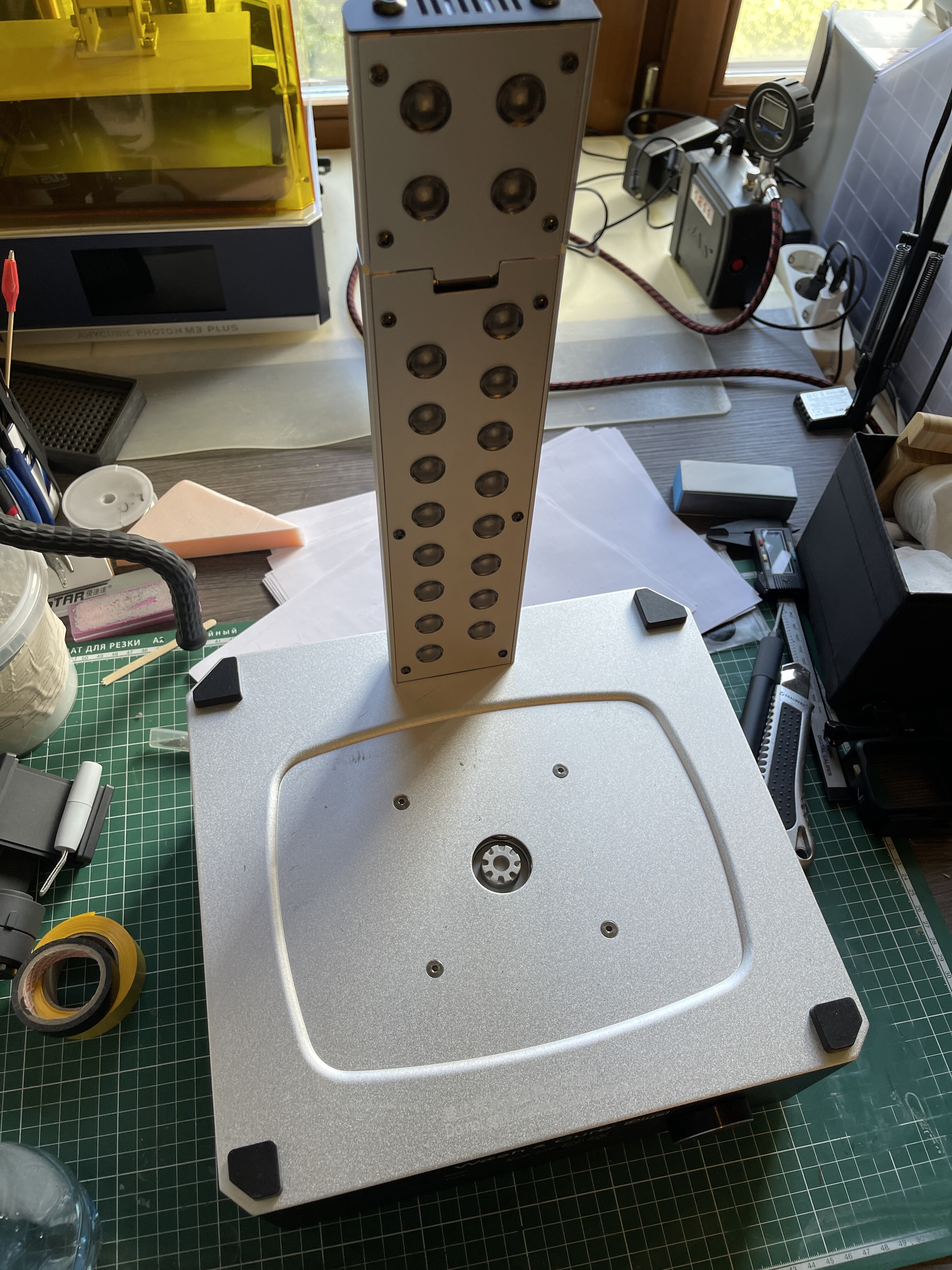 Фотополимерный принтер Anycubic M3 Plus с камерой, мойка Плюс и прочее